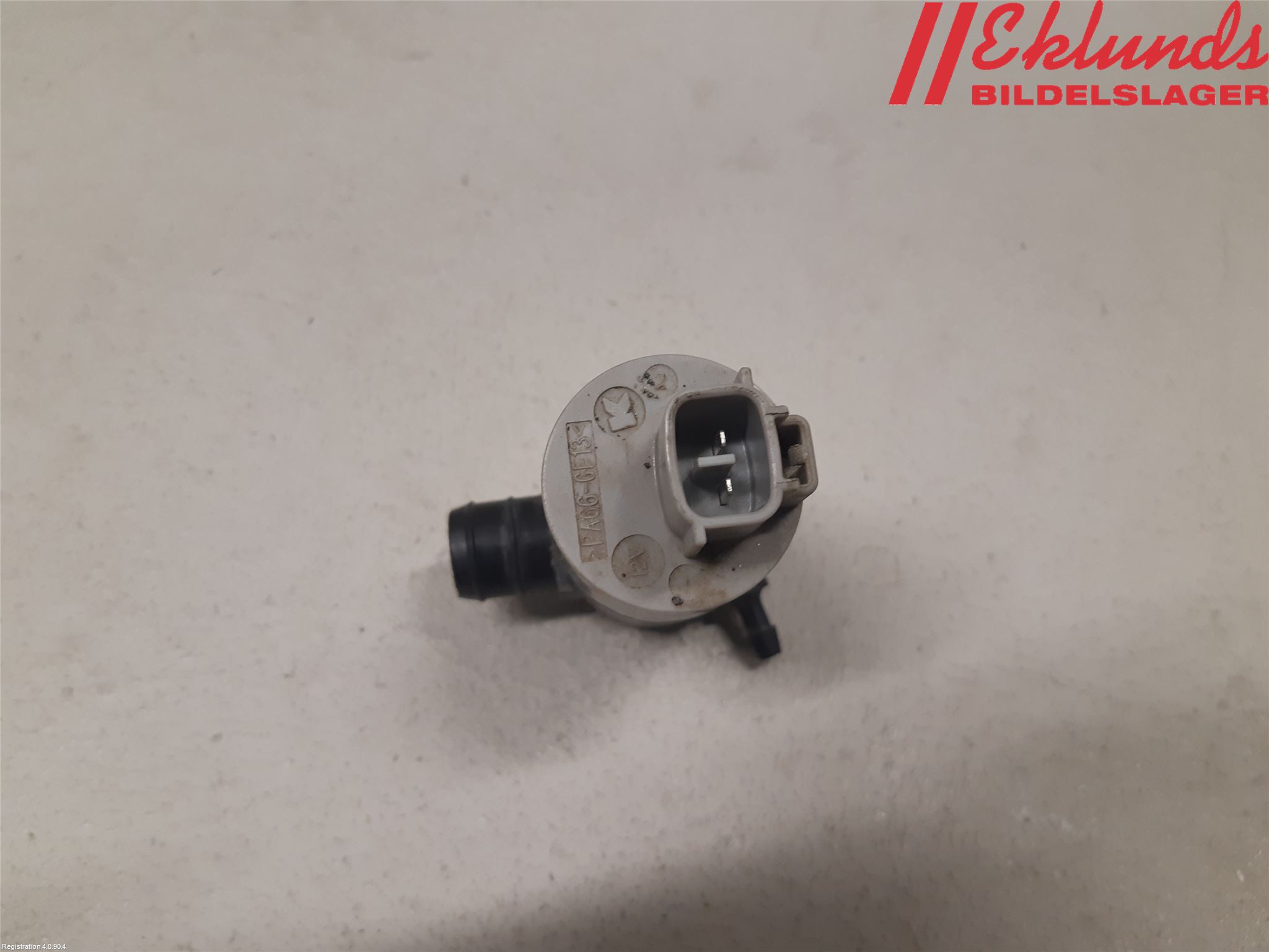 Toyota AVENSIS 09-15 Spolarpump Vindruta