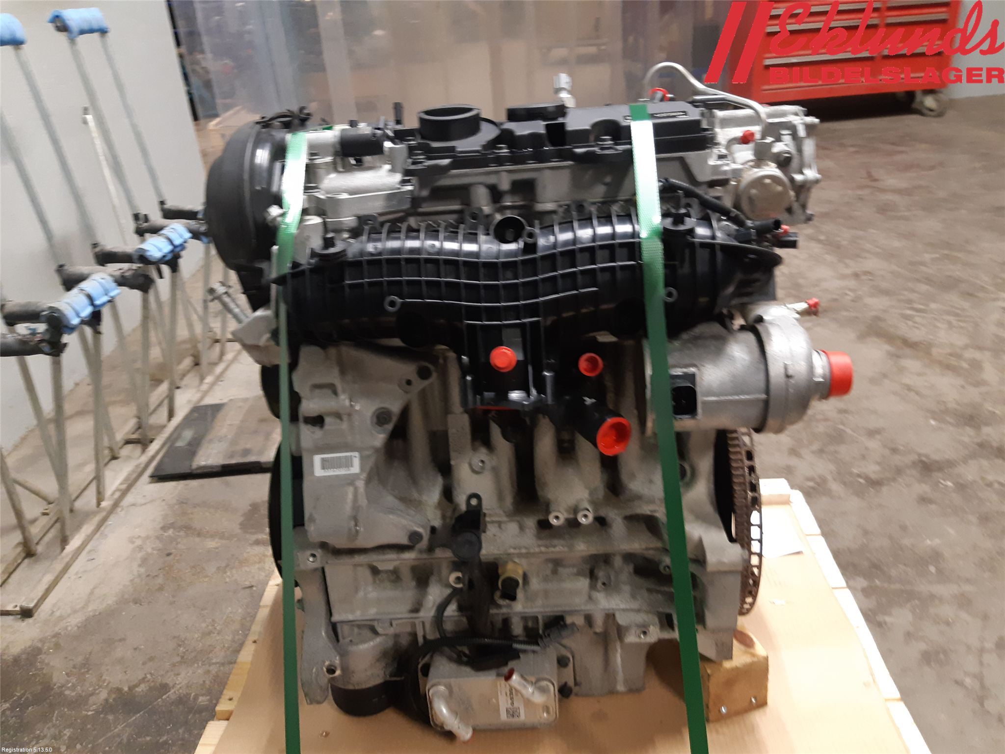 Volvo V40 CROSS COUNTRY 13-19 Motor Bensin