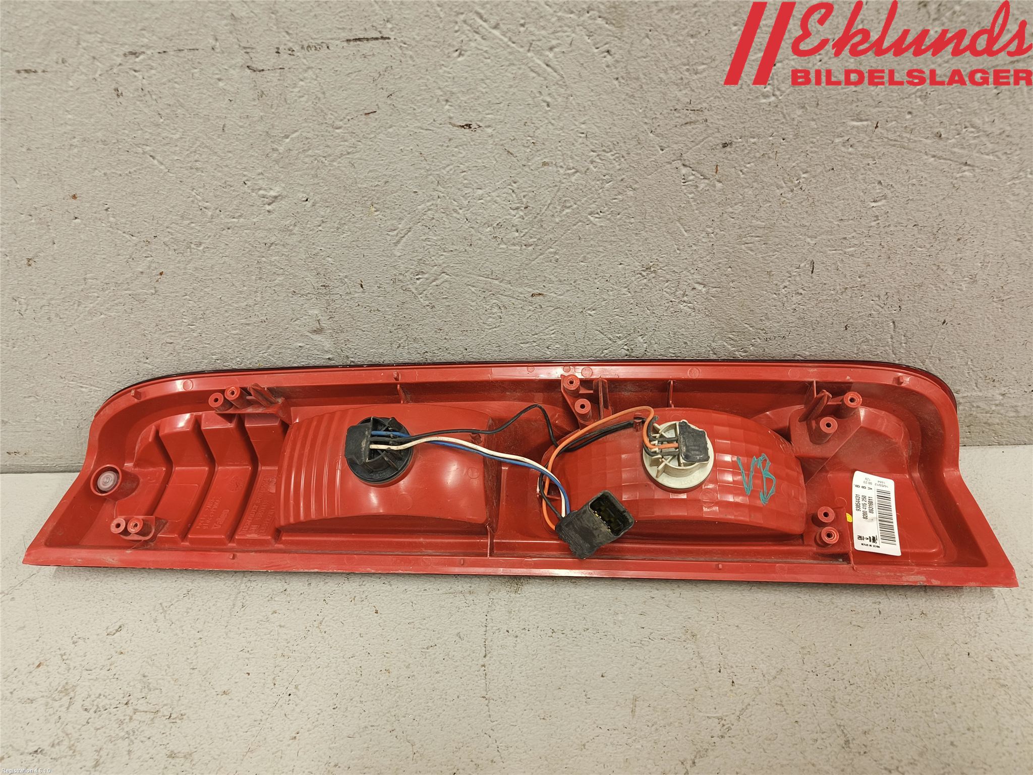 Opel VIVARO 01-14 Bakljus Vänster