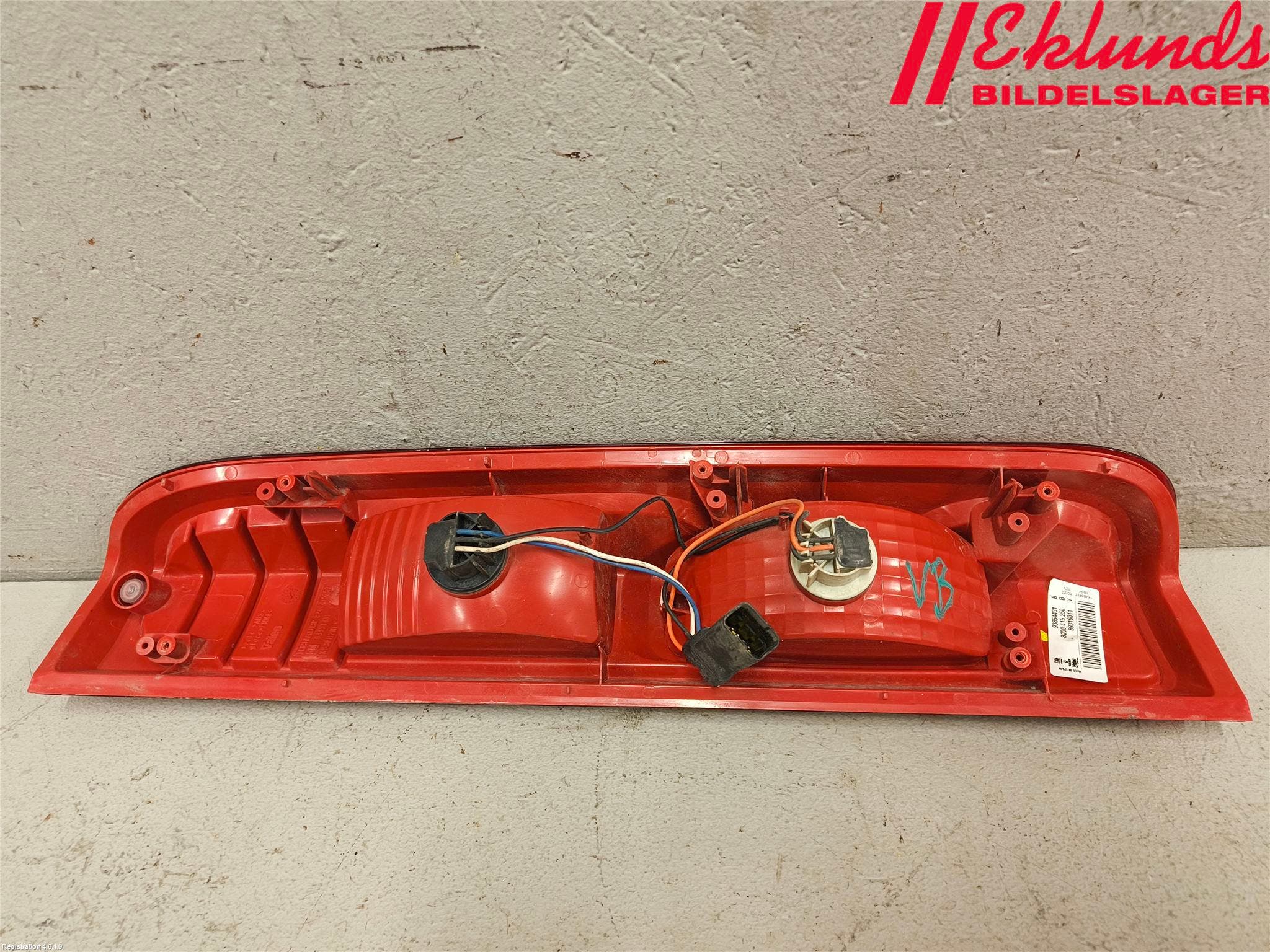 Opel VIVARO 01-14 Bakljus Vänster