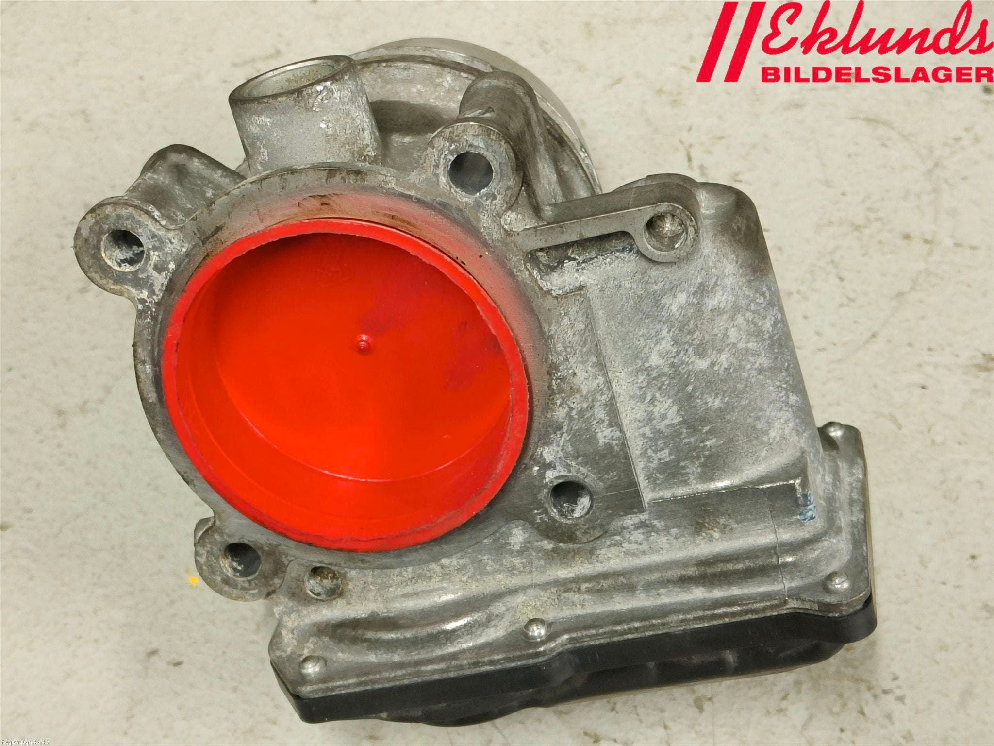 Volvo V40 12-19 Injspjällhus