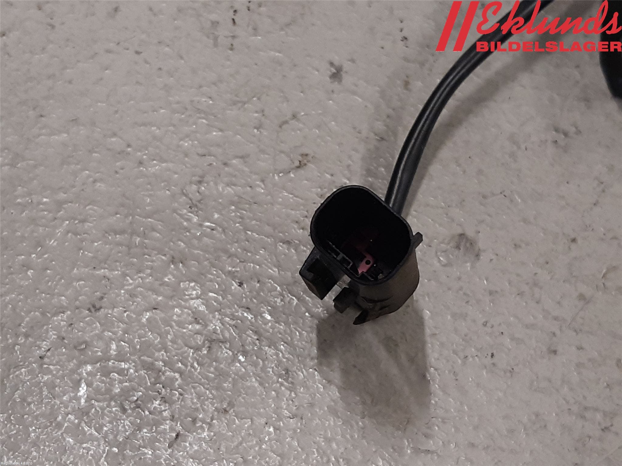 BMW 4 F32/F33/F82/F83 13-20 Huvlås