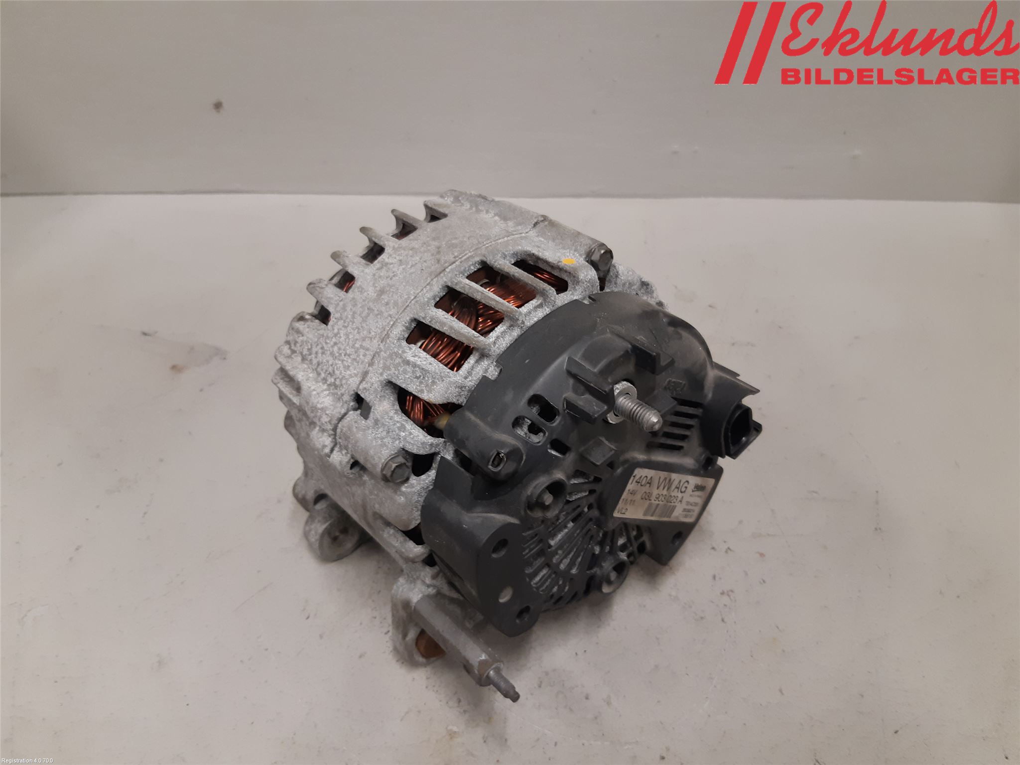 Volkswagen VW GOLF VI 09-13 Generator