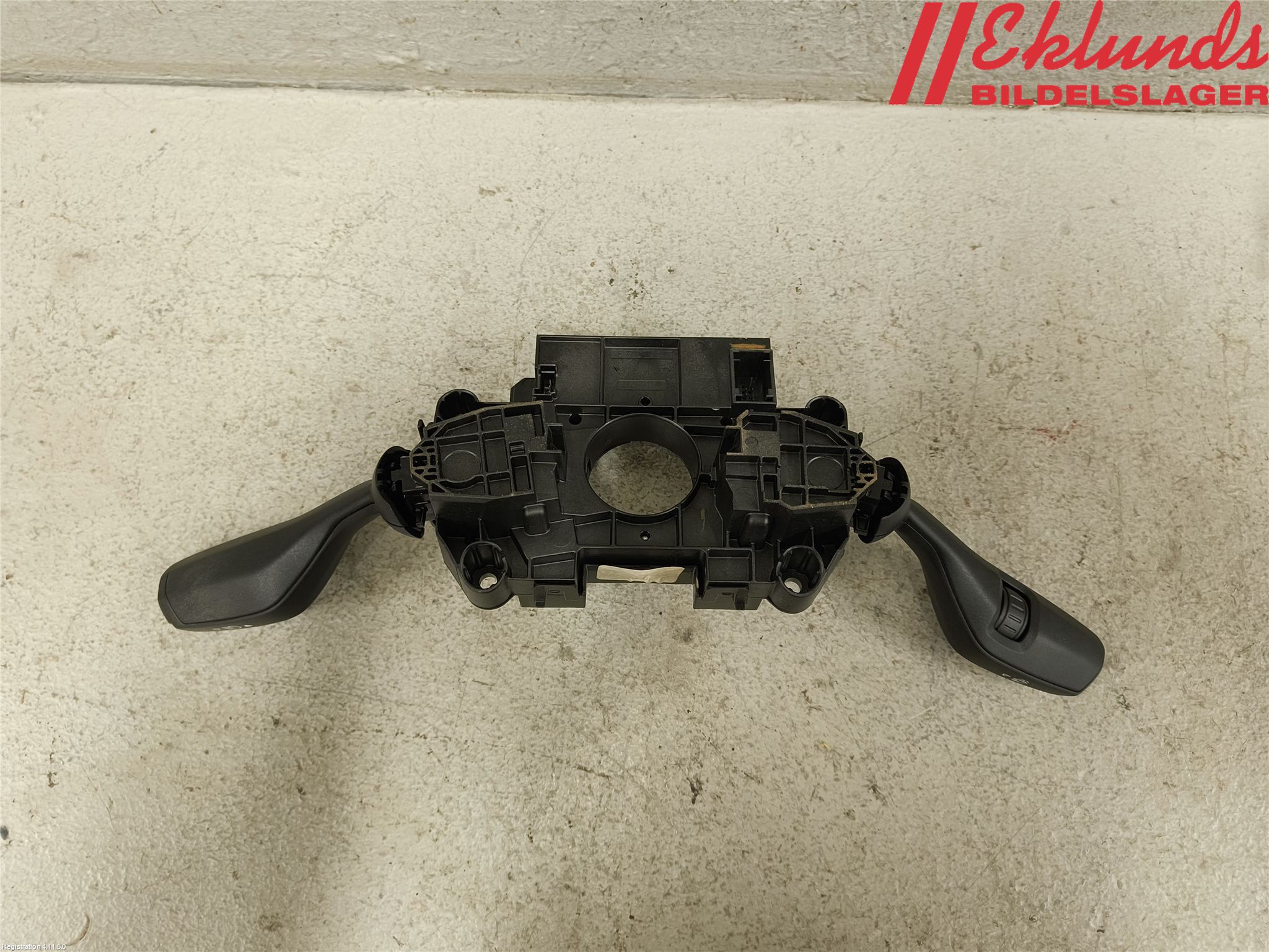 BMW 5 G30/G31/F90 17-23 Spakcentral