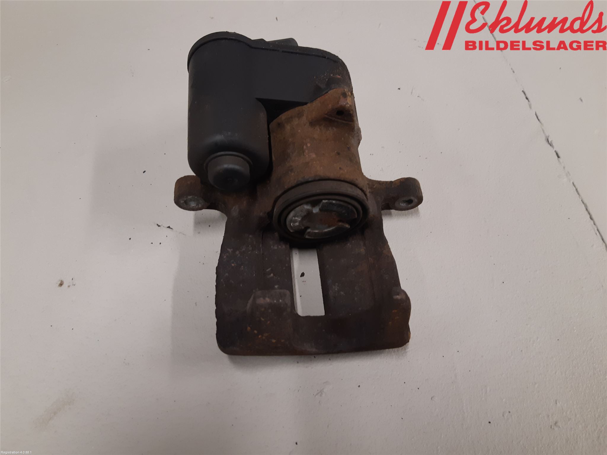 Volkswagen VW PASSAT 11-14 Bromsok Bak Vänster