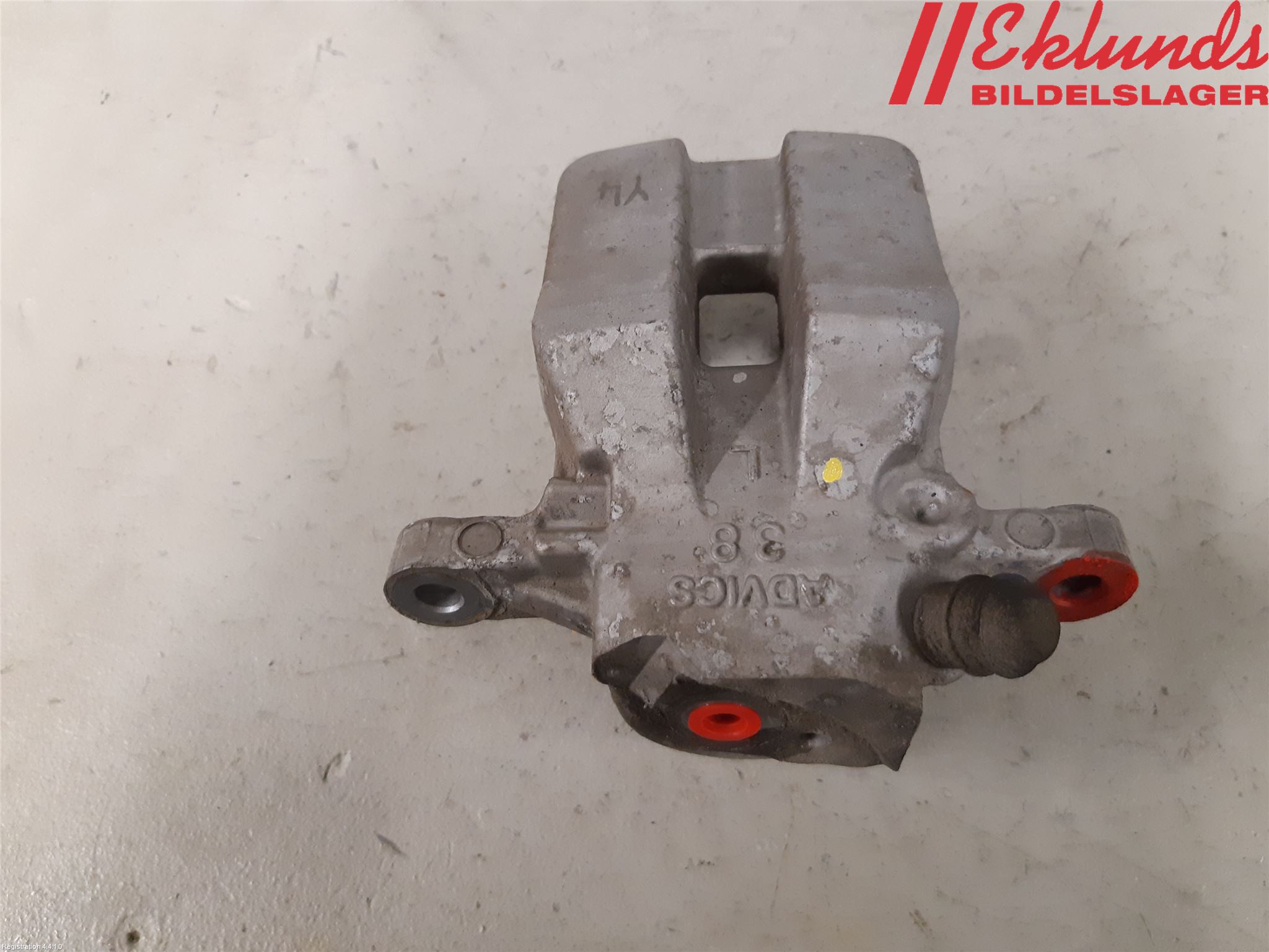 Toyota RAV4 13-18 Bromsok Bak Vänster