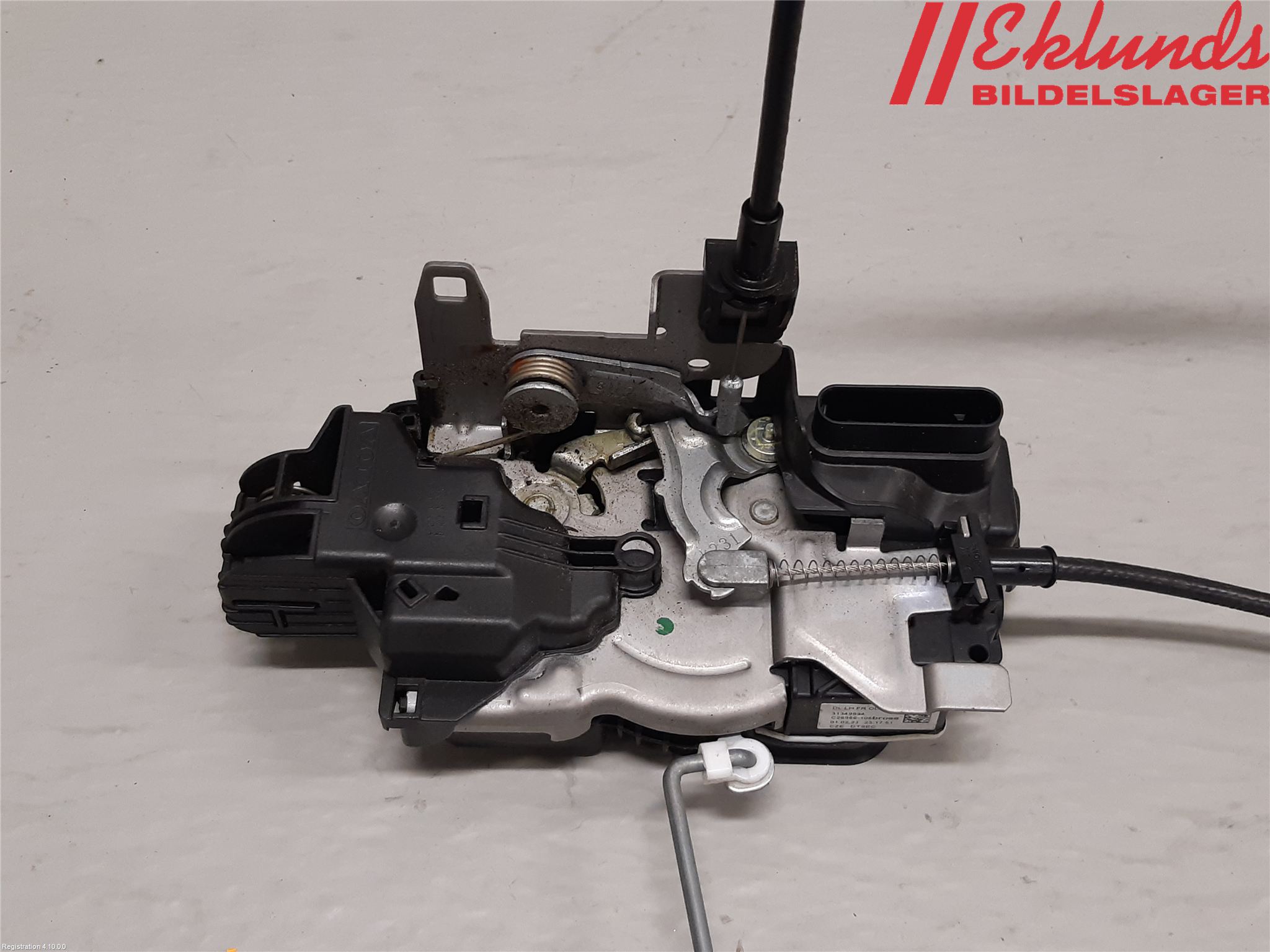 Volvo XC60 18- Låskista-Dörrlås