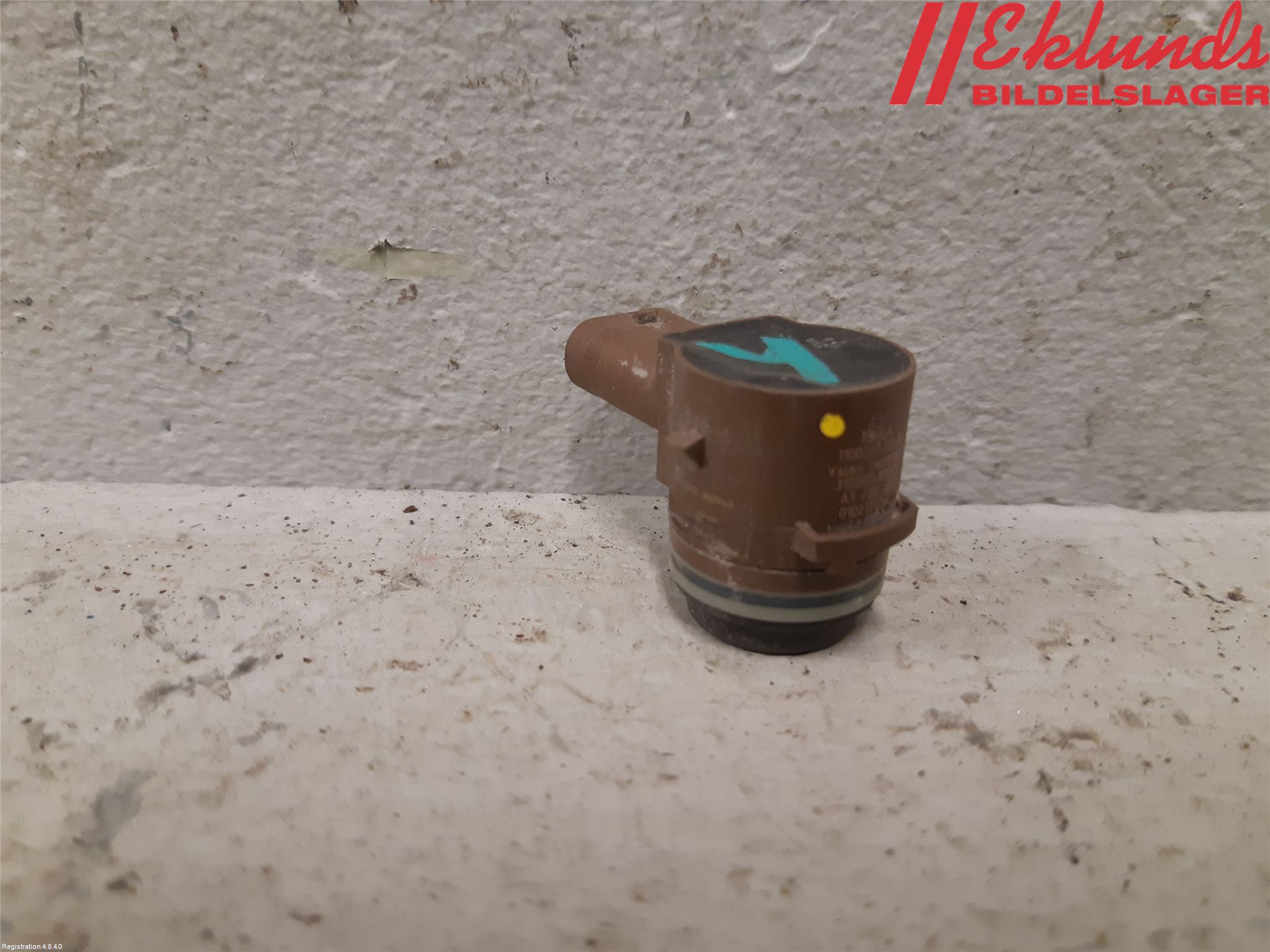 Tesla MODEL X 16- Parkeringshjälp Backsensor