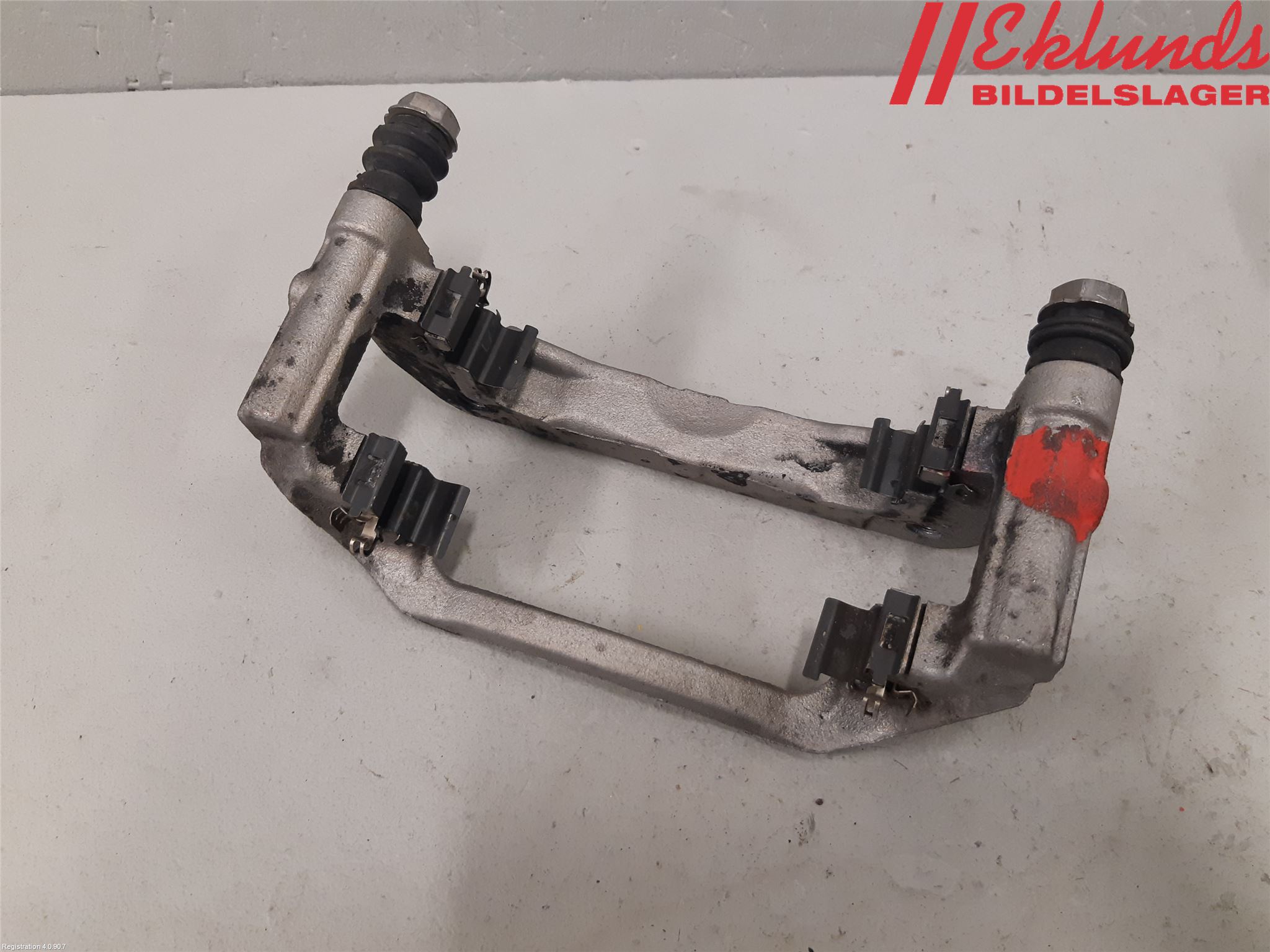 Toyota PROACE CITY 20- Bromsokshållare