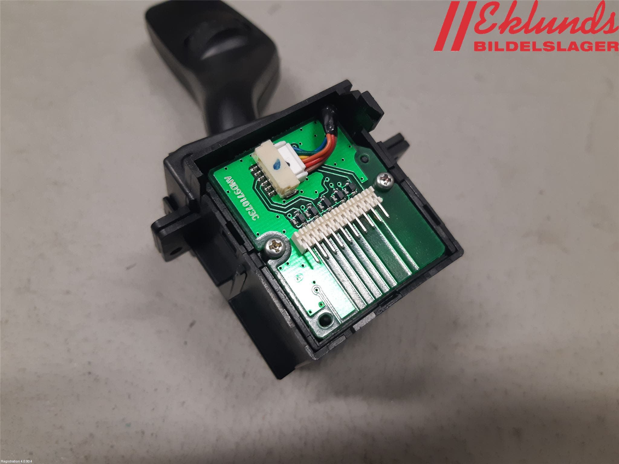 Ford MONDEO 07-15 Spak Torkar-Spolomk