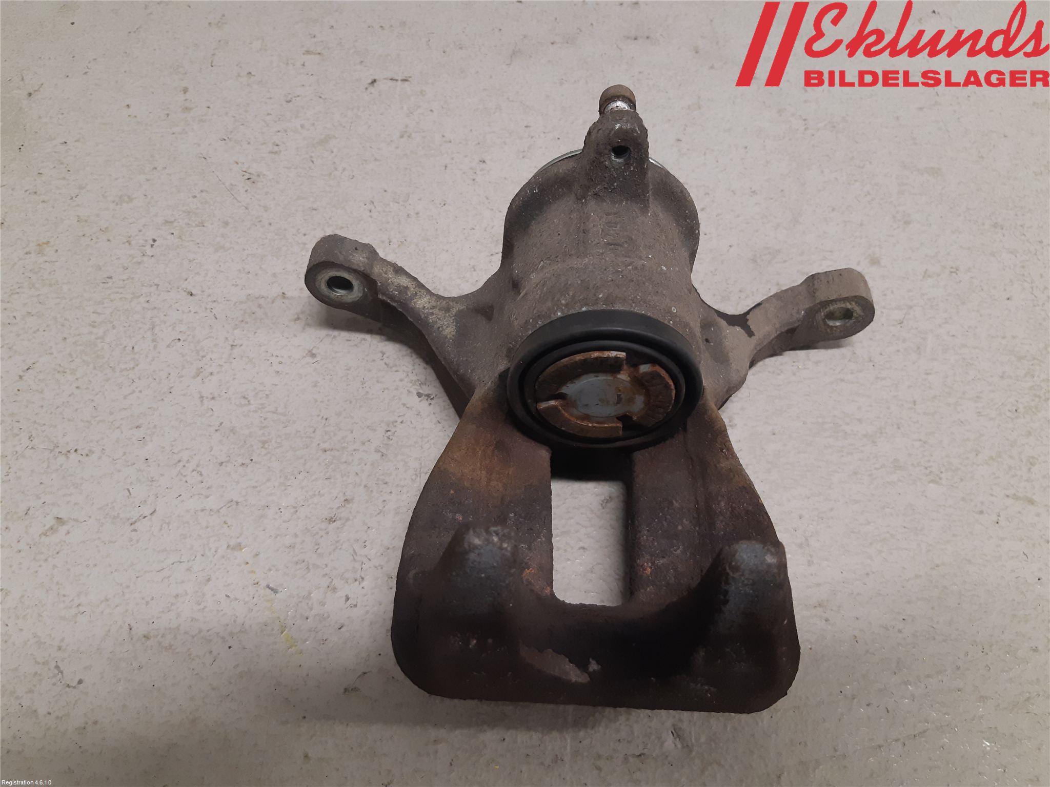 Toyota C-HR 16-23 Bromsok Bak Höger