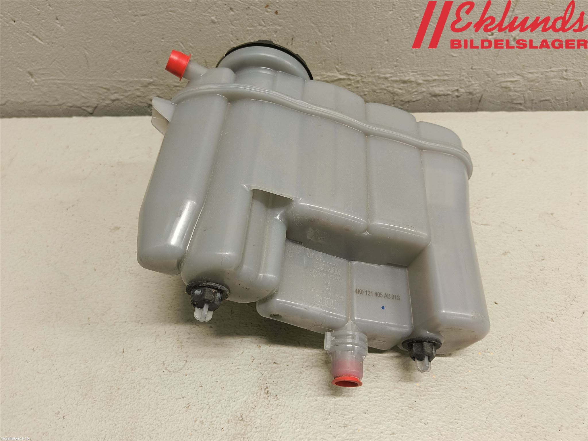 Audi A6 F2/C8 19- Expansionstank