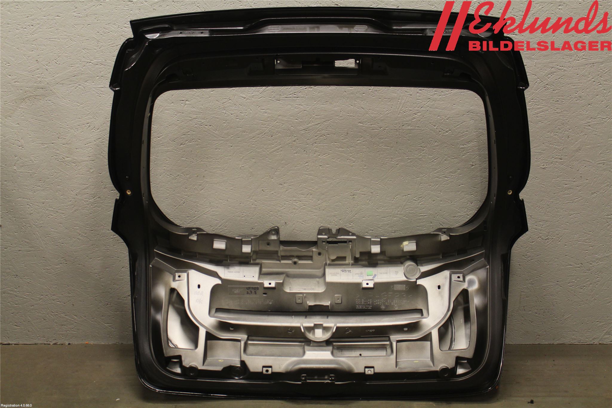 Renault LAGUNA III 08-10 Baklucka Kombi