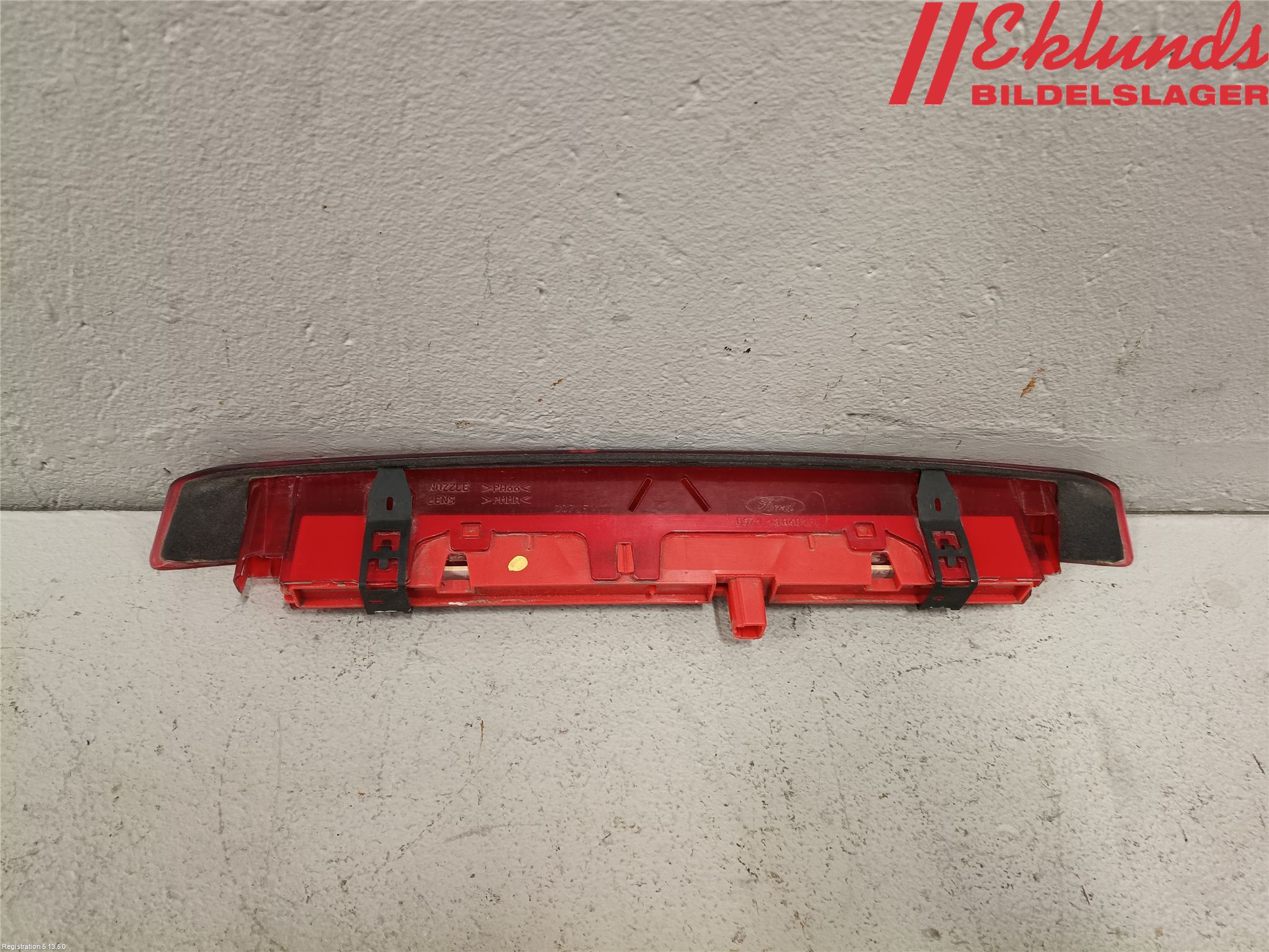 Ford FOCUS 15-18 Bromsljus Bakruta