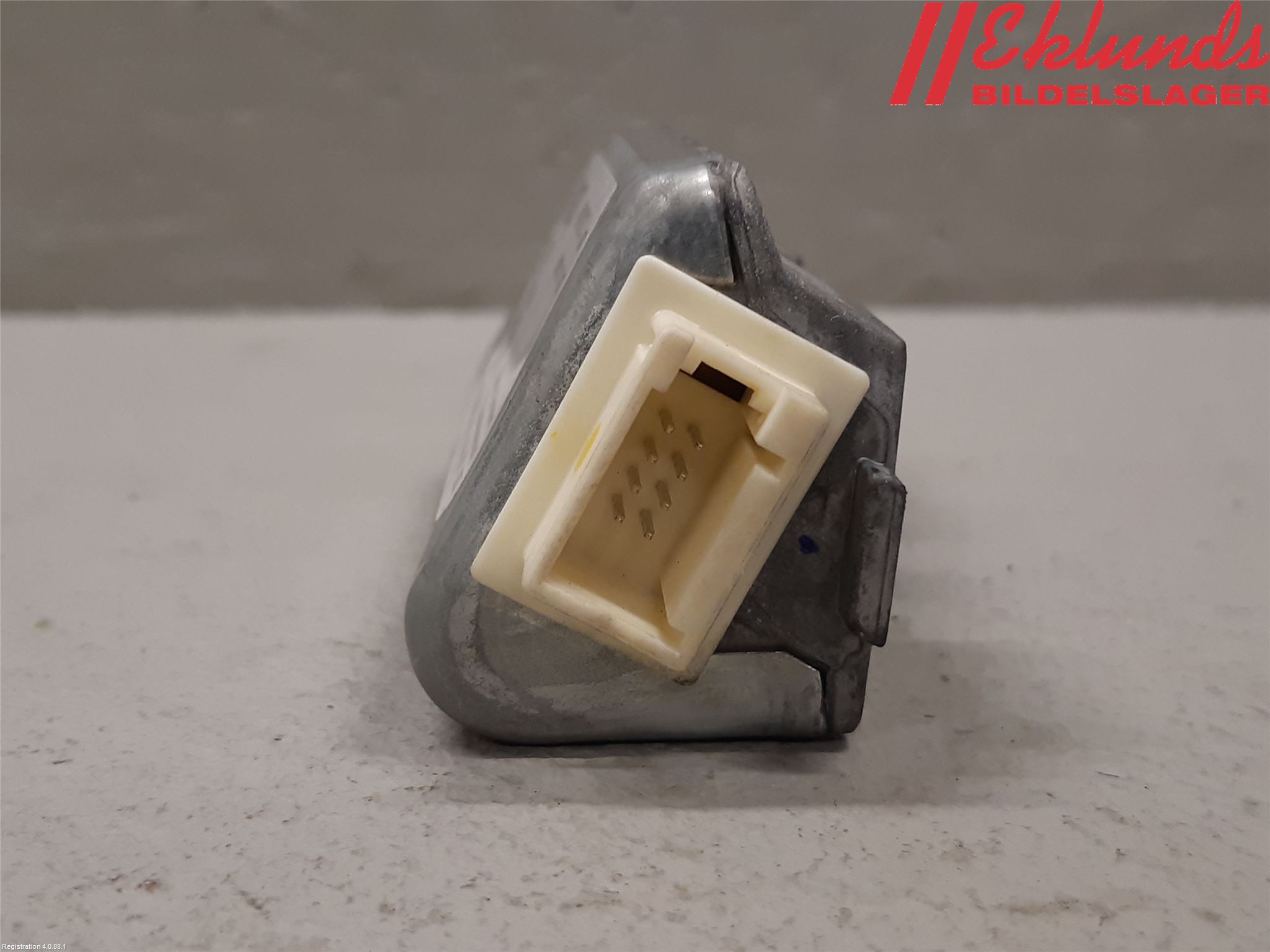 Audi A6/S6     05-11 Sensor Aktivt Kollisionsskydd