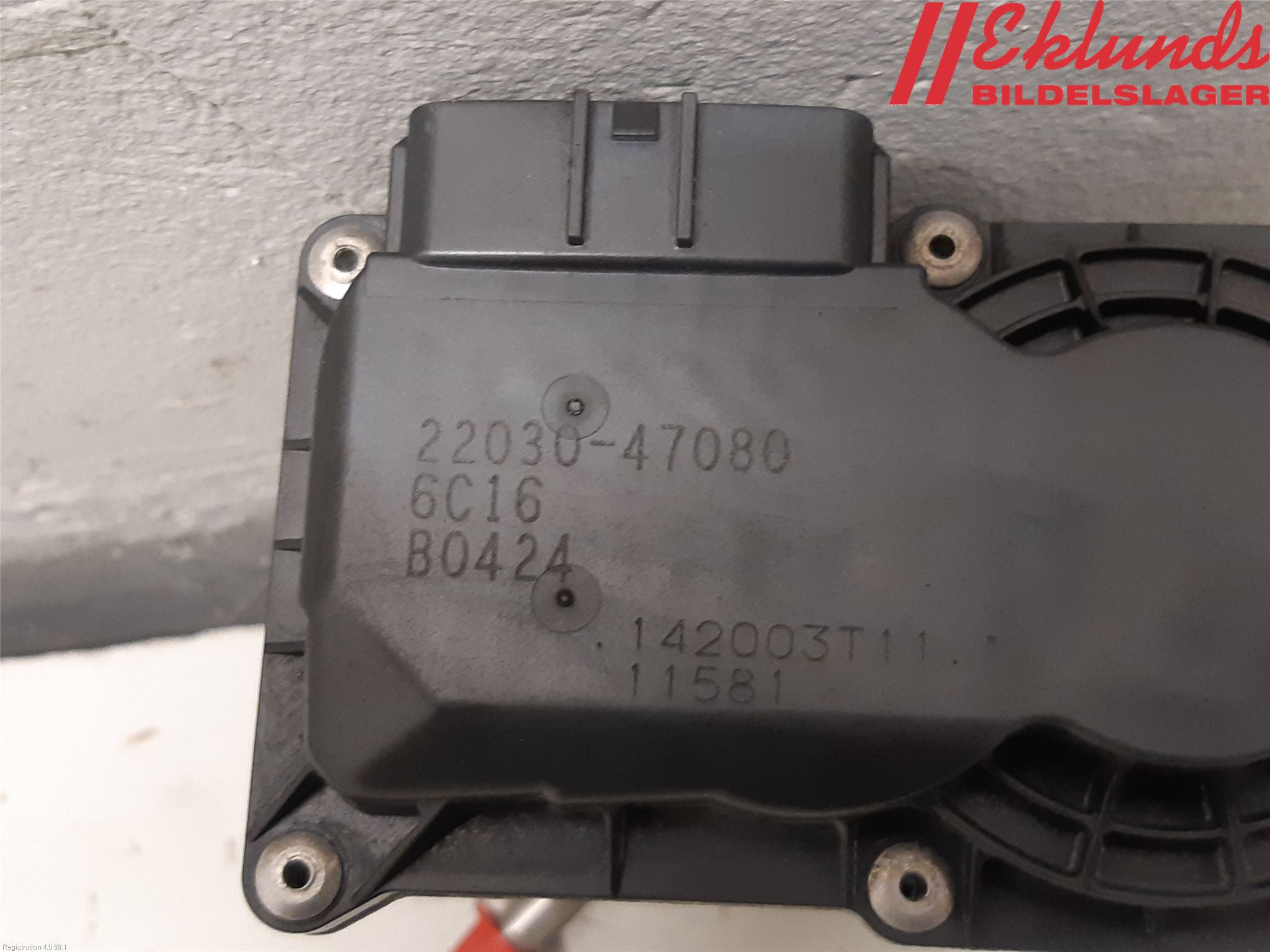 Toyota AURIS 13-19 Injspjällhus