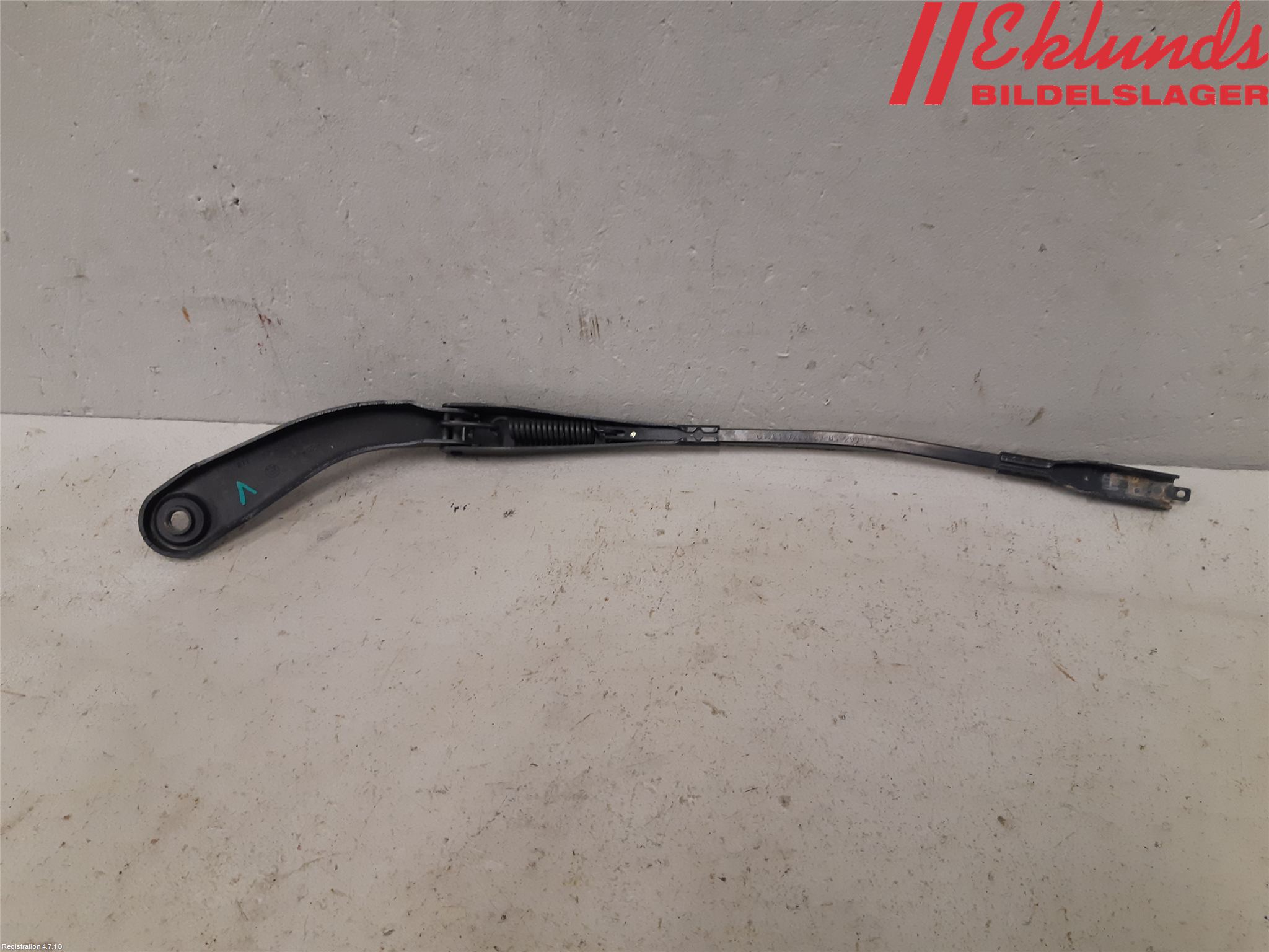 BMW 3 F30/F31/F80 12-19 Torkararm Armar Vindruta