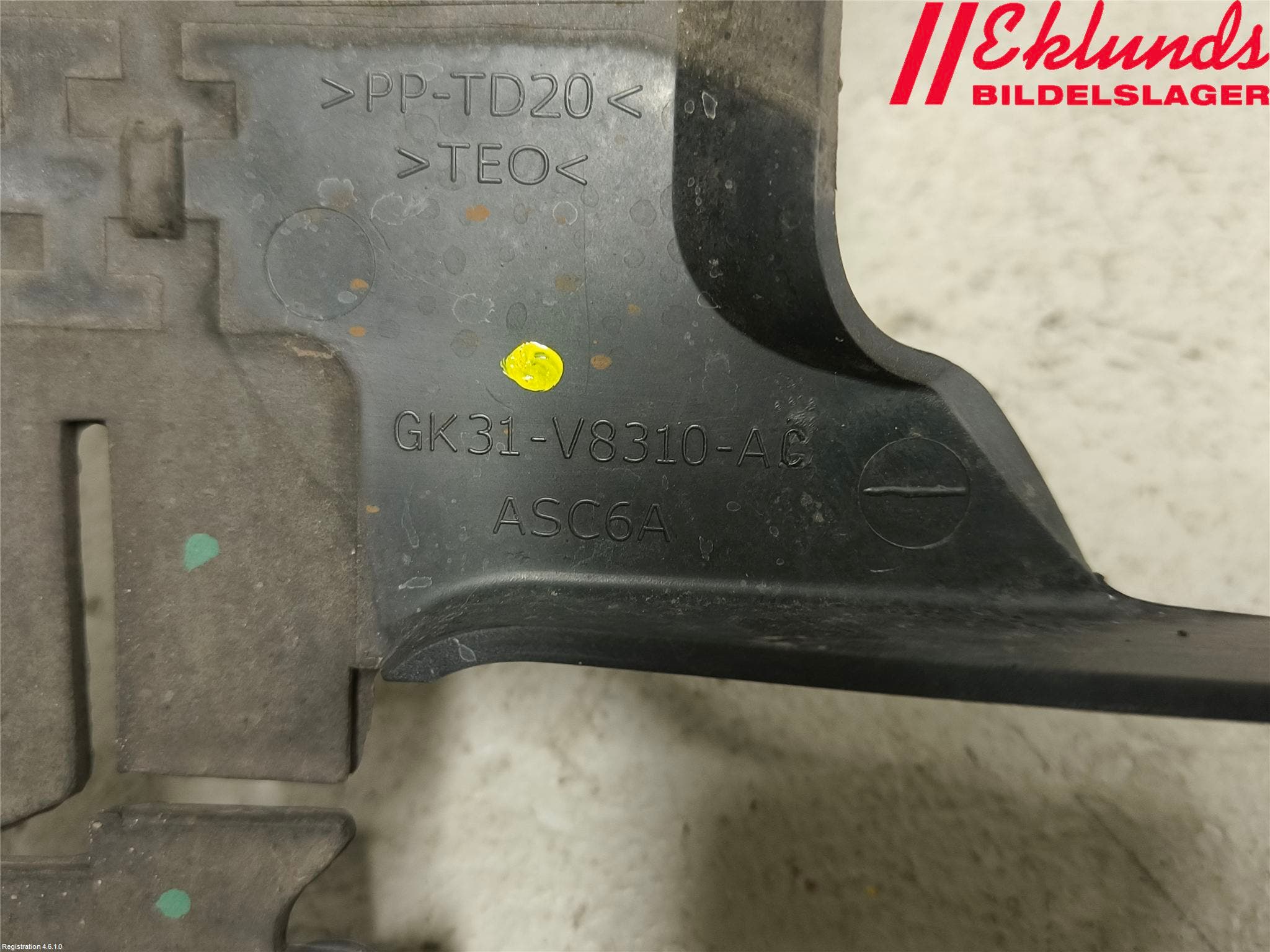 Ford TRANSIT SKÅP/BUSS 14-22 Deflektor Plåt-Plast Kylning