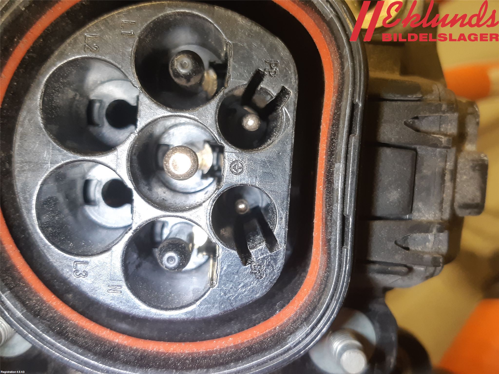 Nissan LEAF 18- Hybridconverter