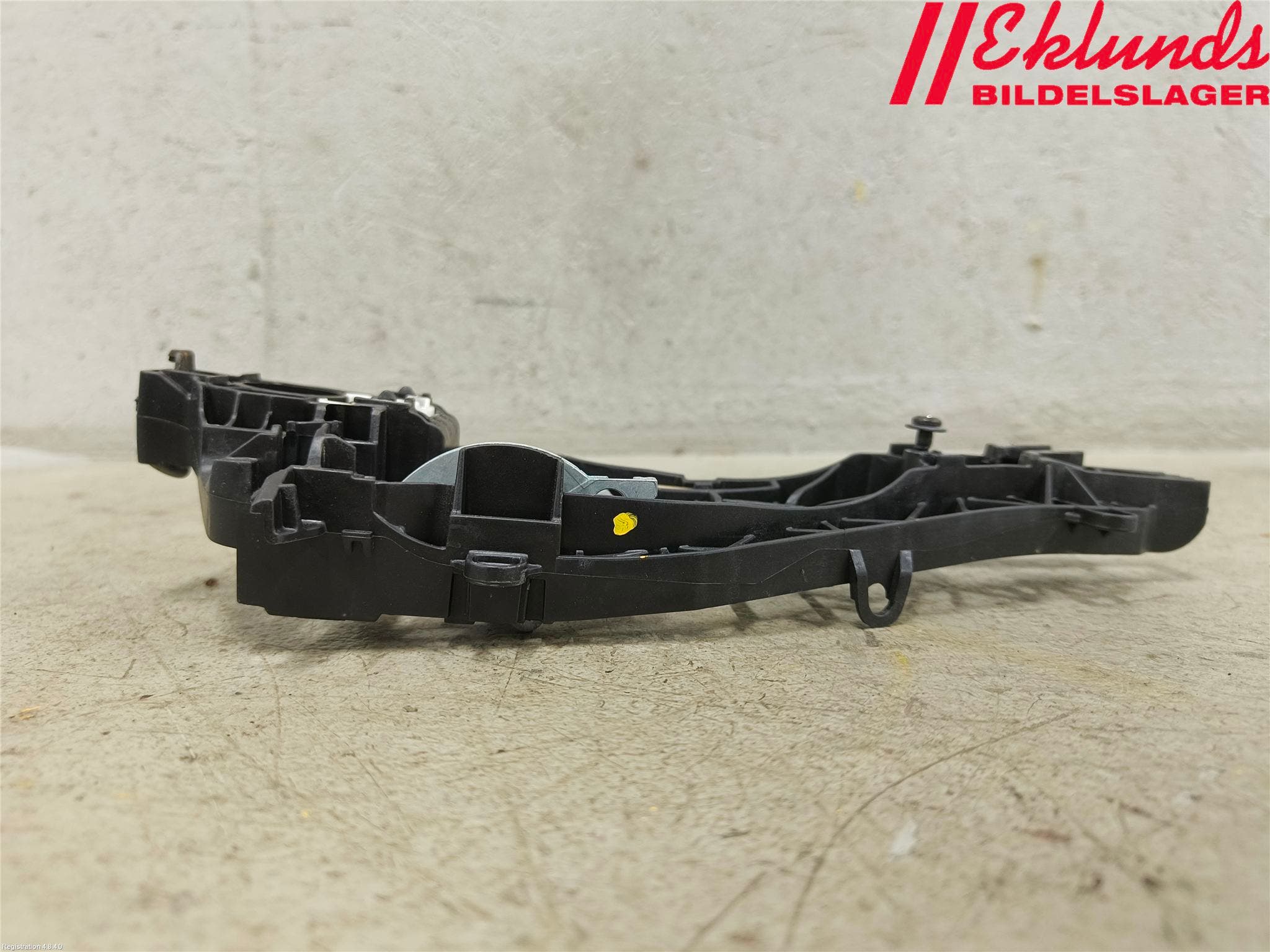 BMW X1 F48 15-22 Dörrhandtag Yttre Hö