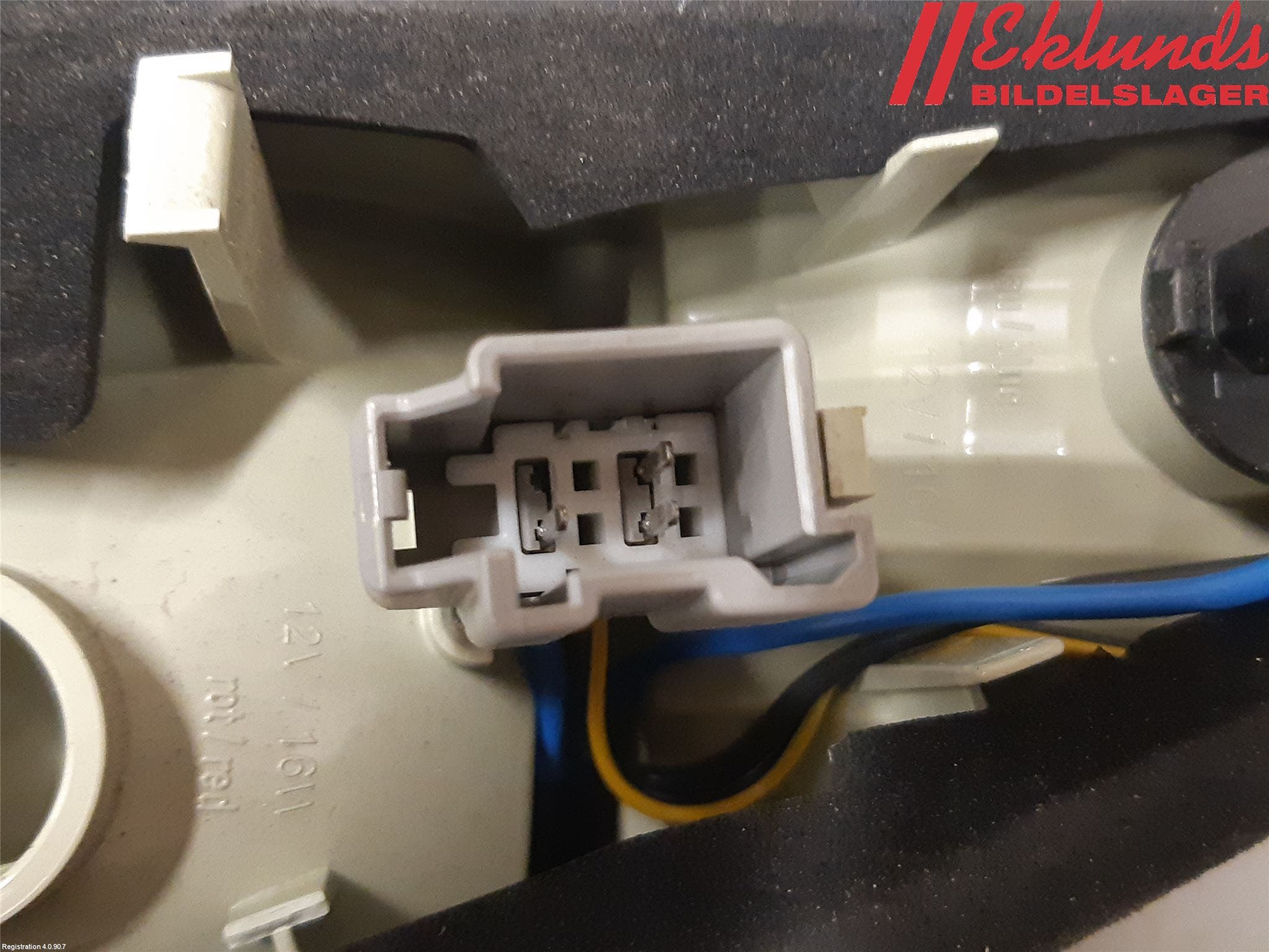 Volvo V70 08-13 Bakljus Lucka Hö