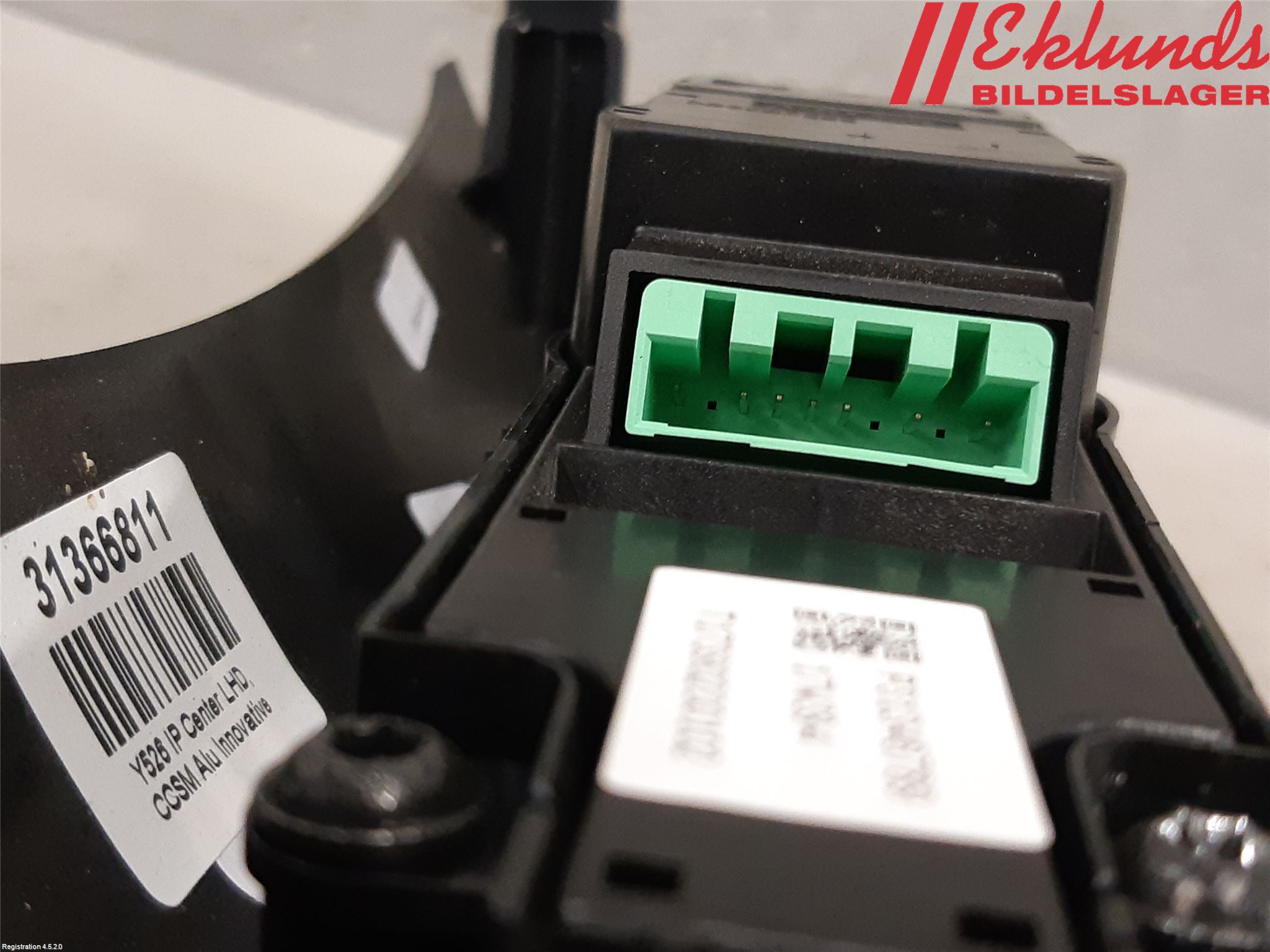 Volvo XC90/RECHARGE 16- Strömställare Multifunktion