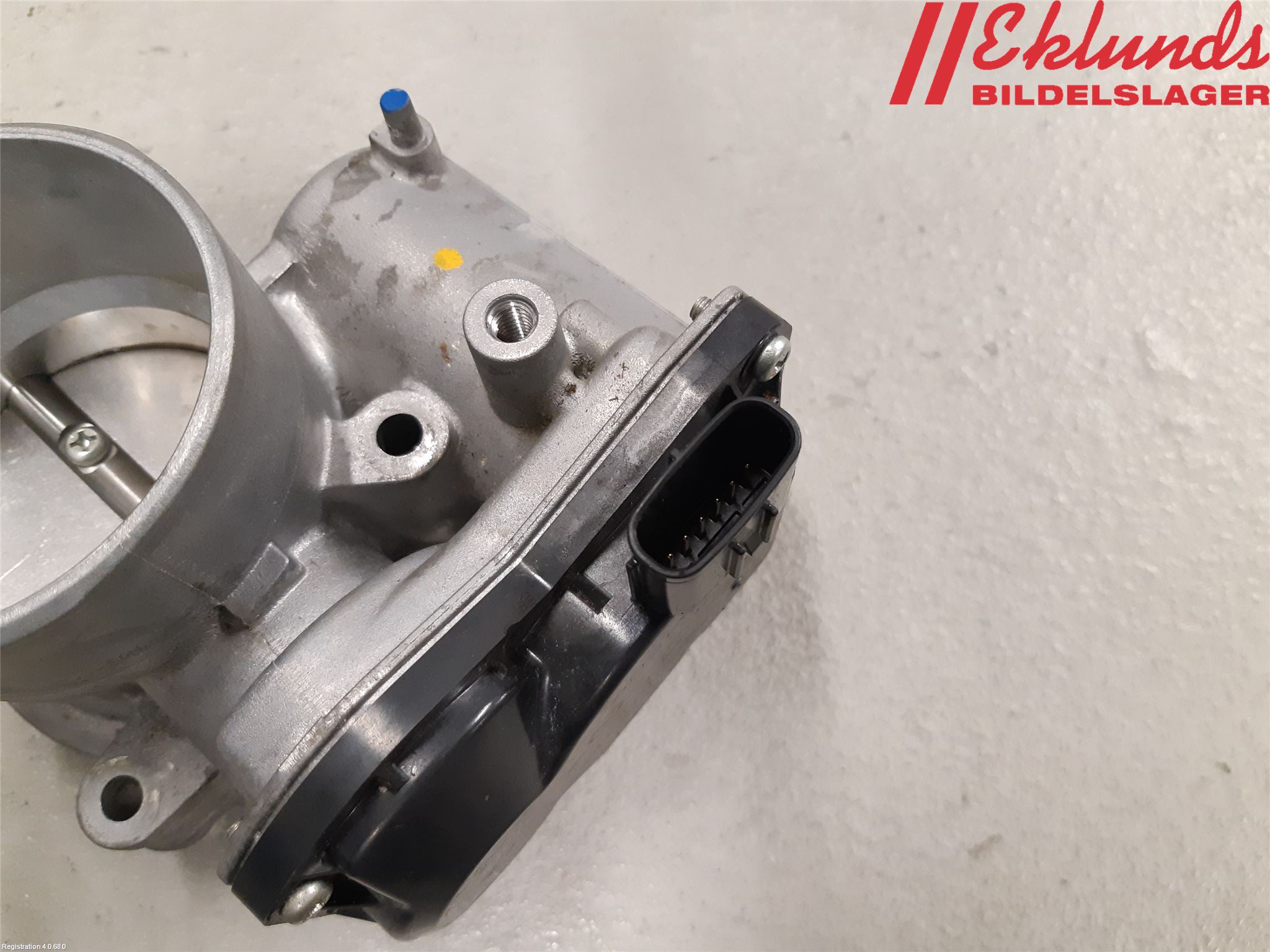 Mazda CX-30 20- Injspjällhus