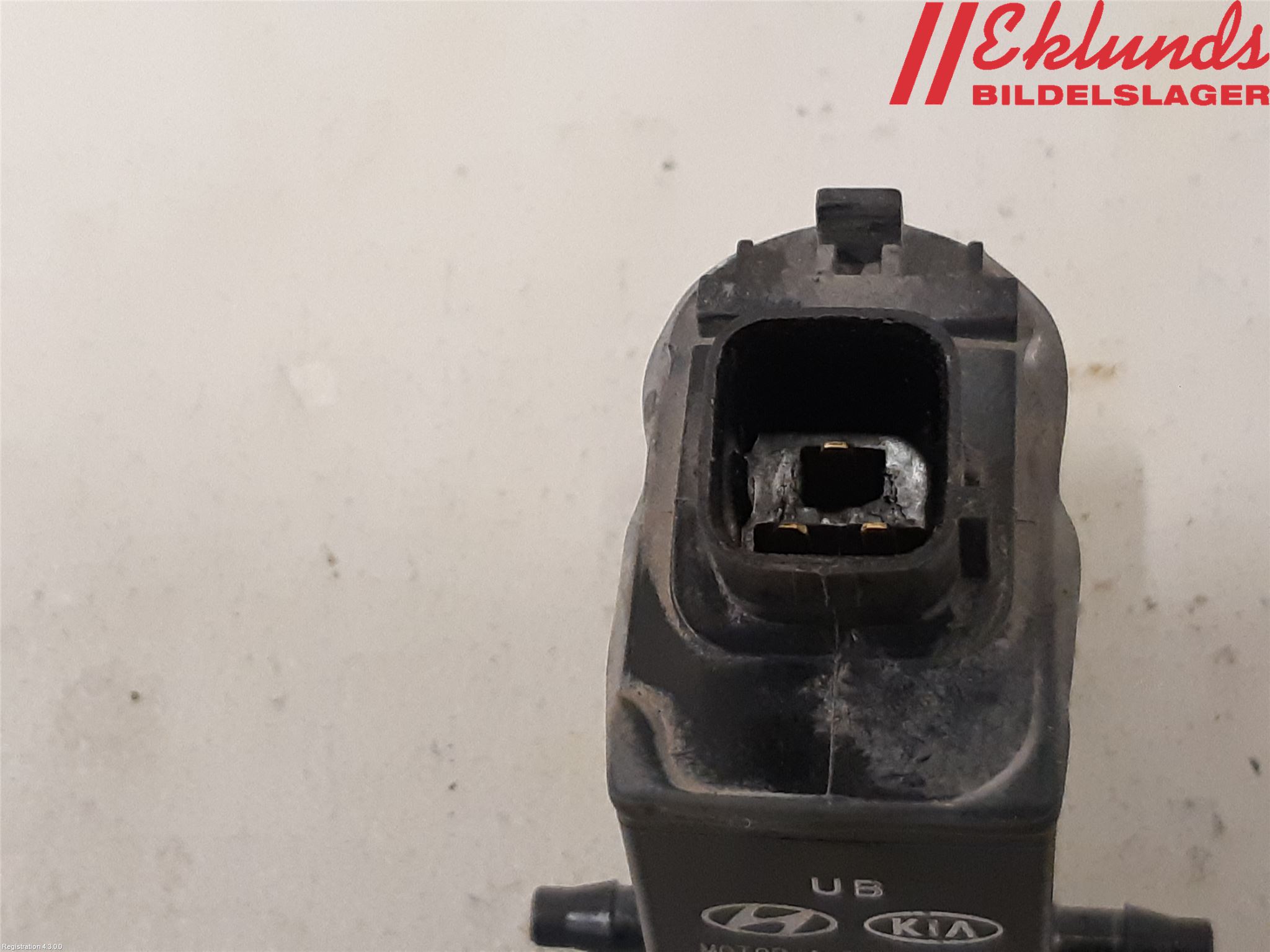 Hyundai SANTA FE 13-18 Spolarpump Vindruta