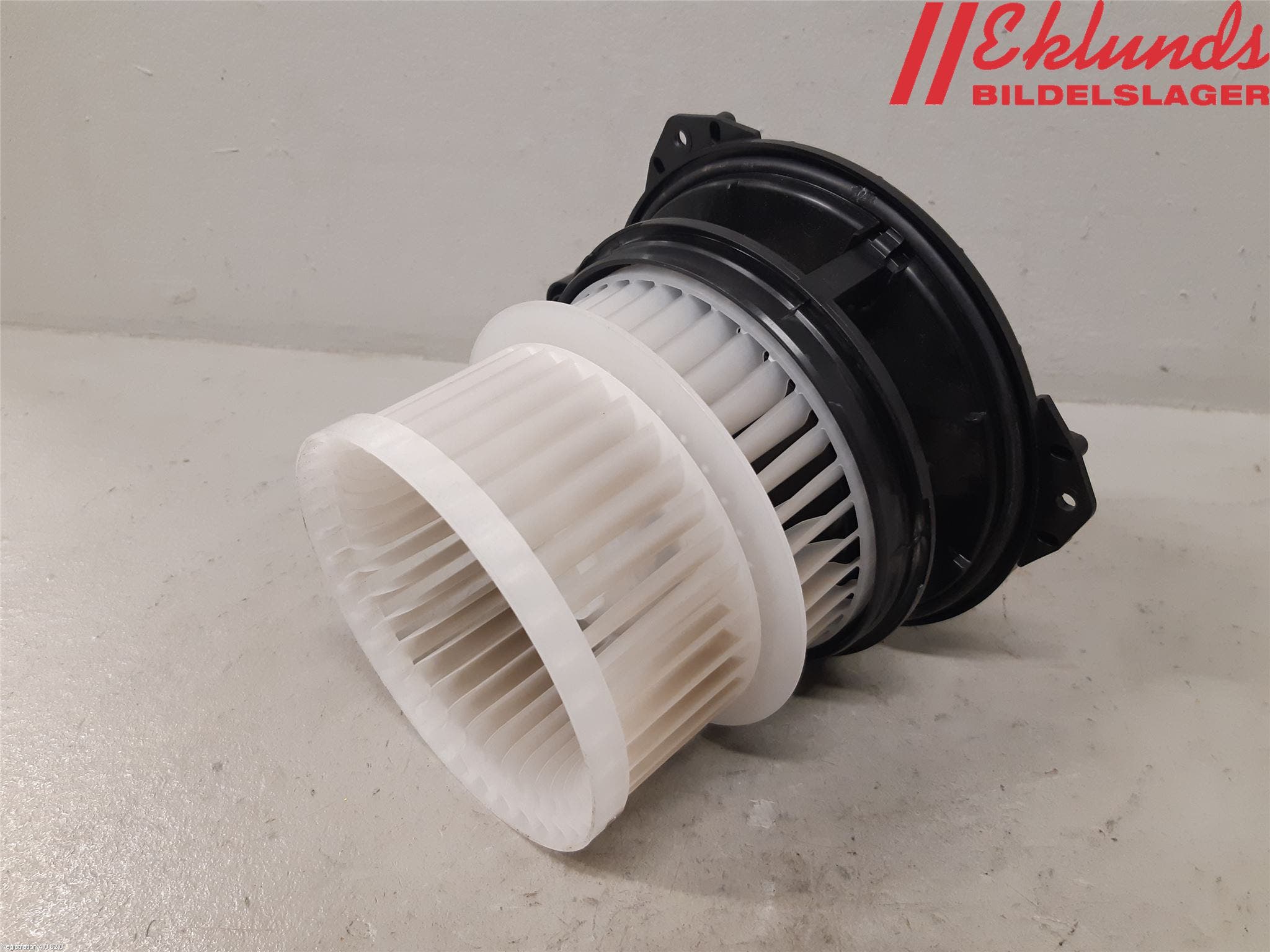 Toyota YARIS XP21 20- Ac Värmefläkt