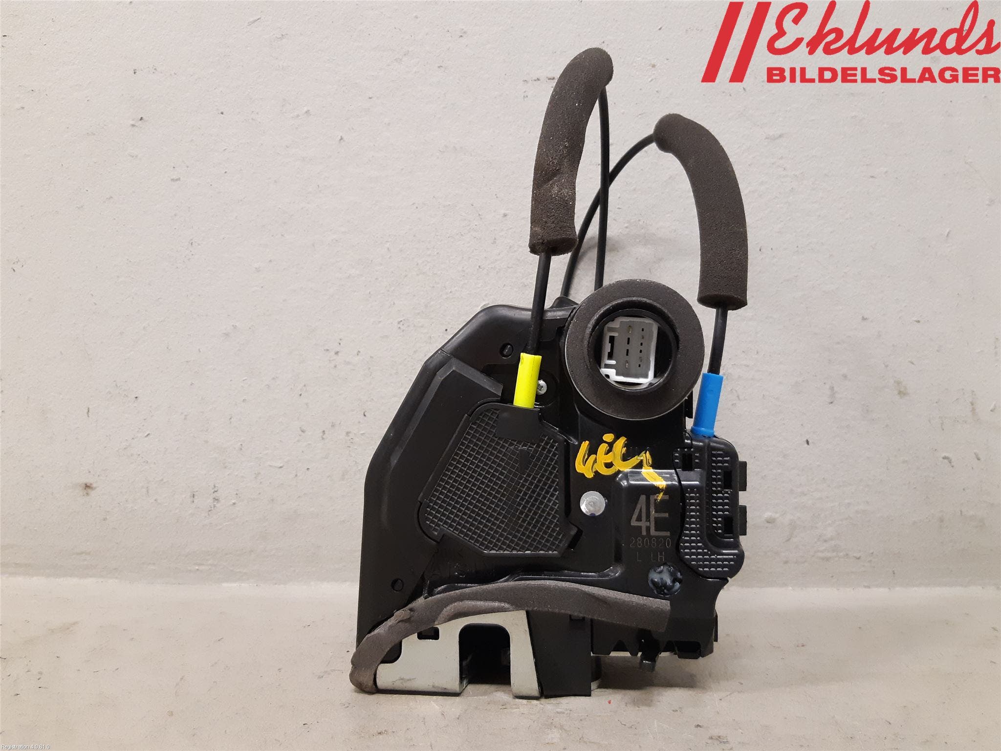 Toyota COROLLA 19- Låskista-Dörrlås