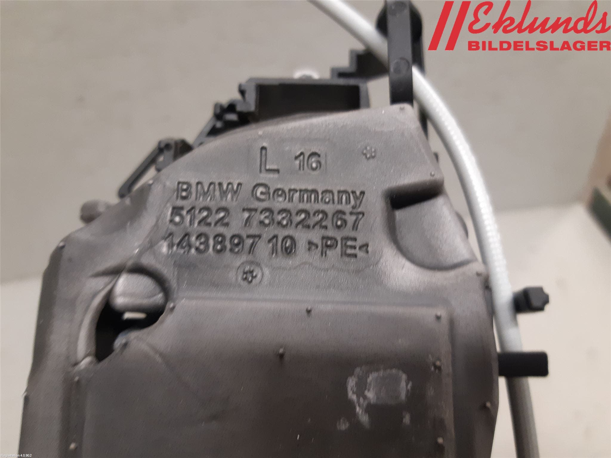 BMW 3 F30/F31/F80 12-19 Dörrhandtag Yttre Vä