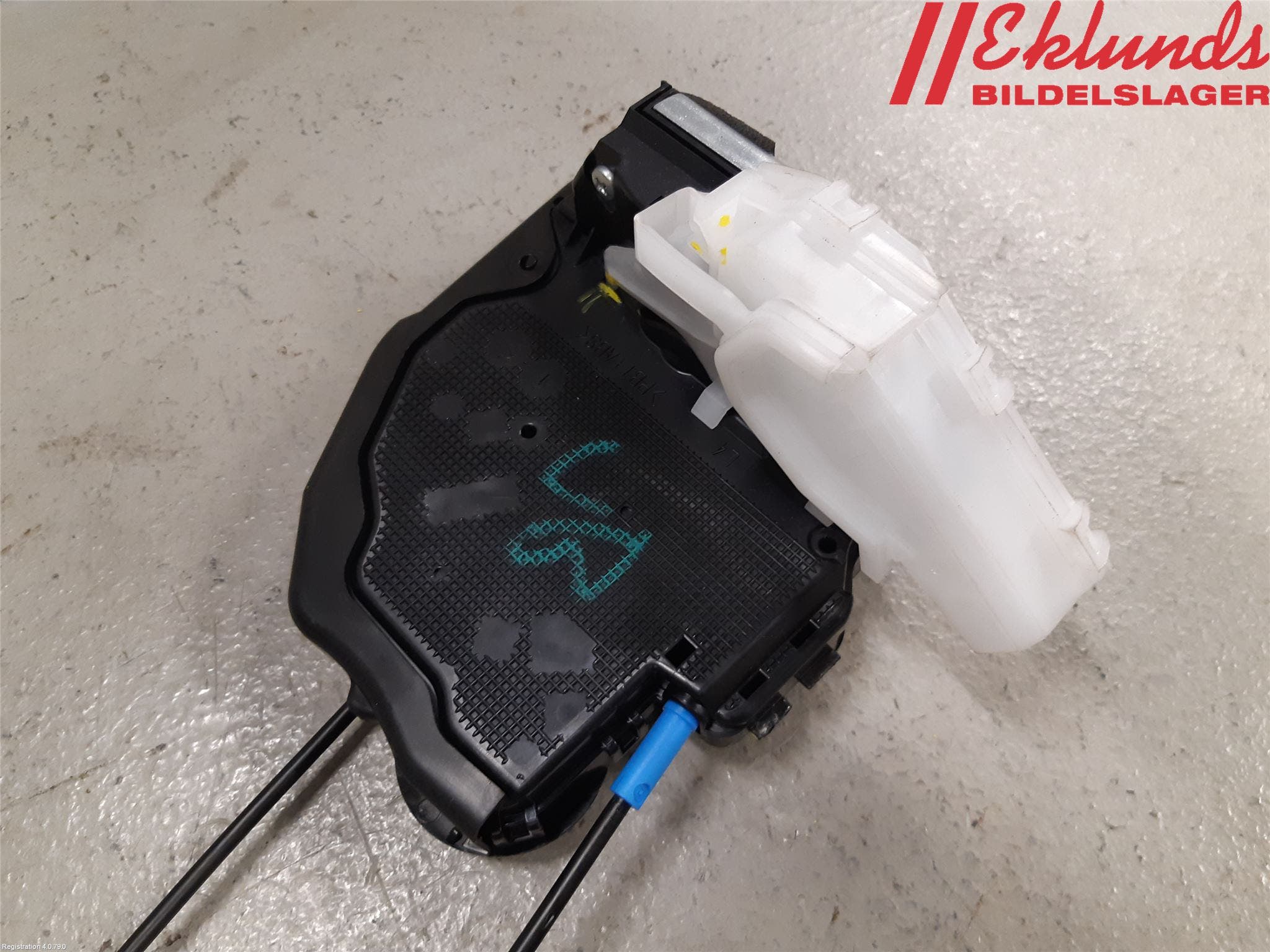 Toyota C-HR 16-23 Låskista-Dörrlås