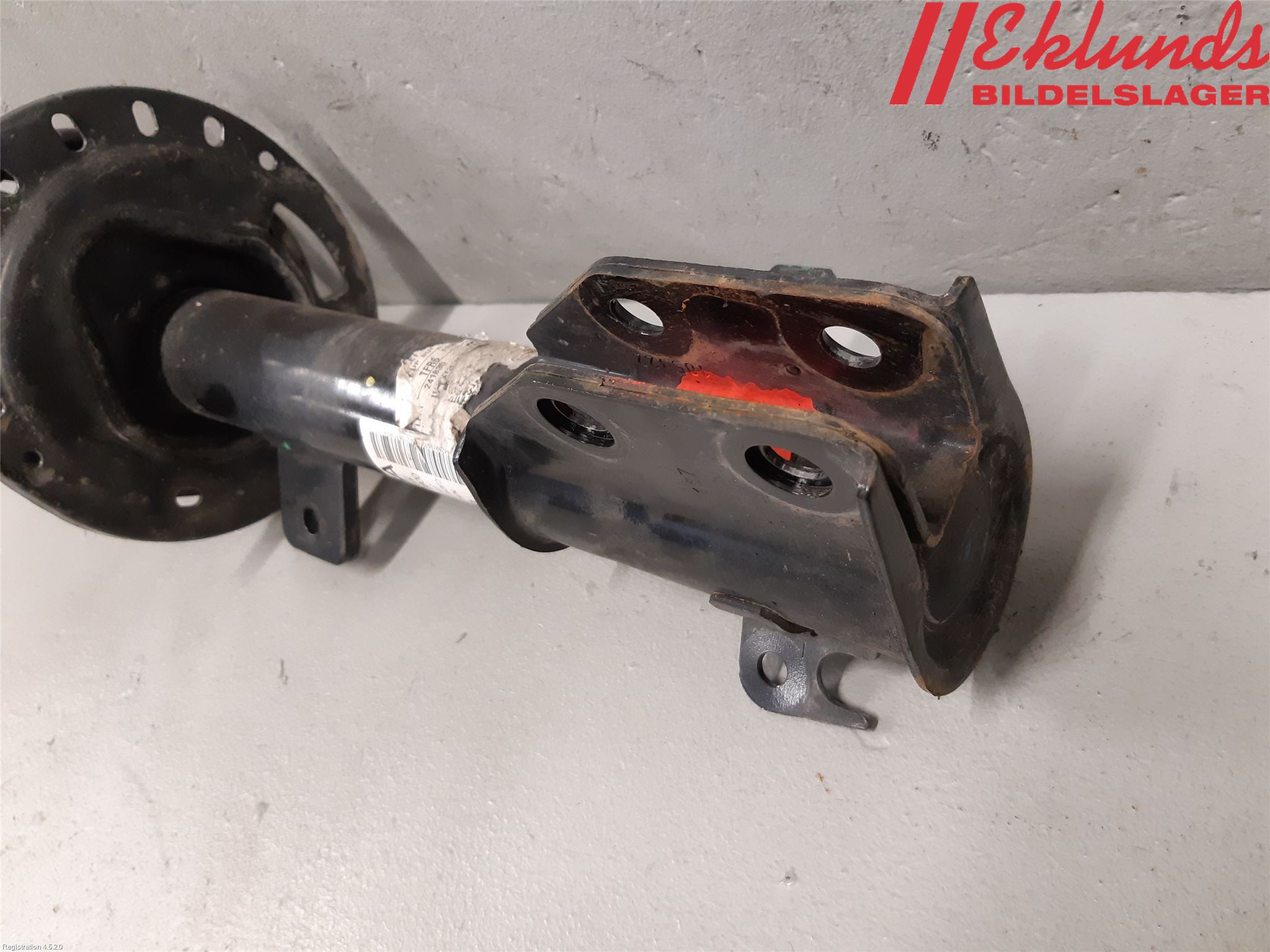 Opel MOKKA 21- Fjäderben Fram Vänster