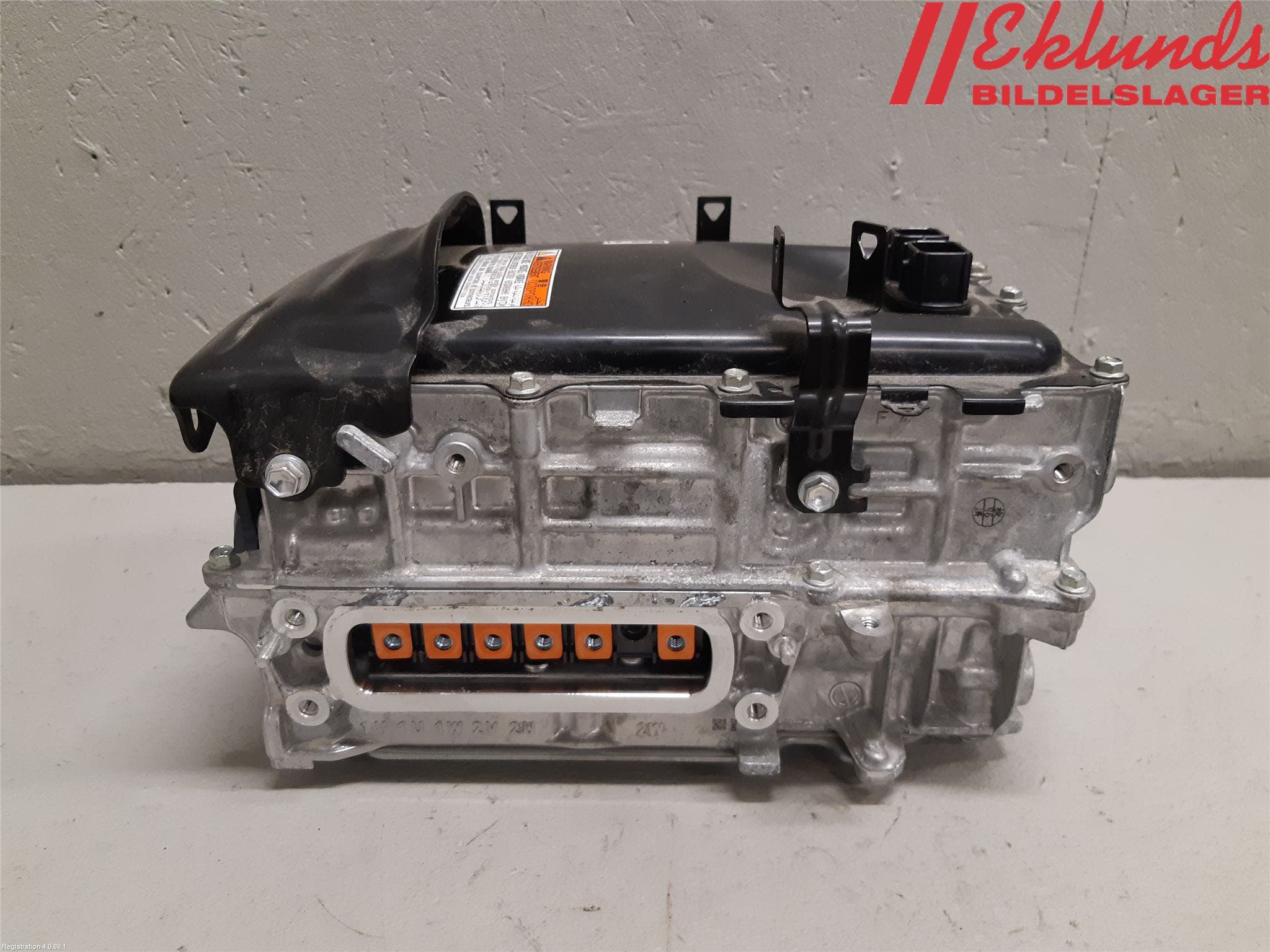 Toyota YARIS XP21 20- Inverter Hybrid