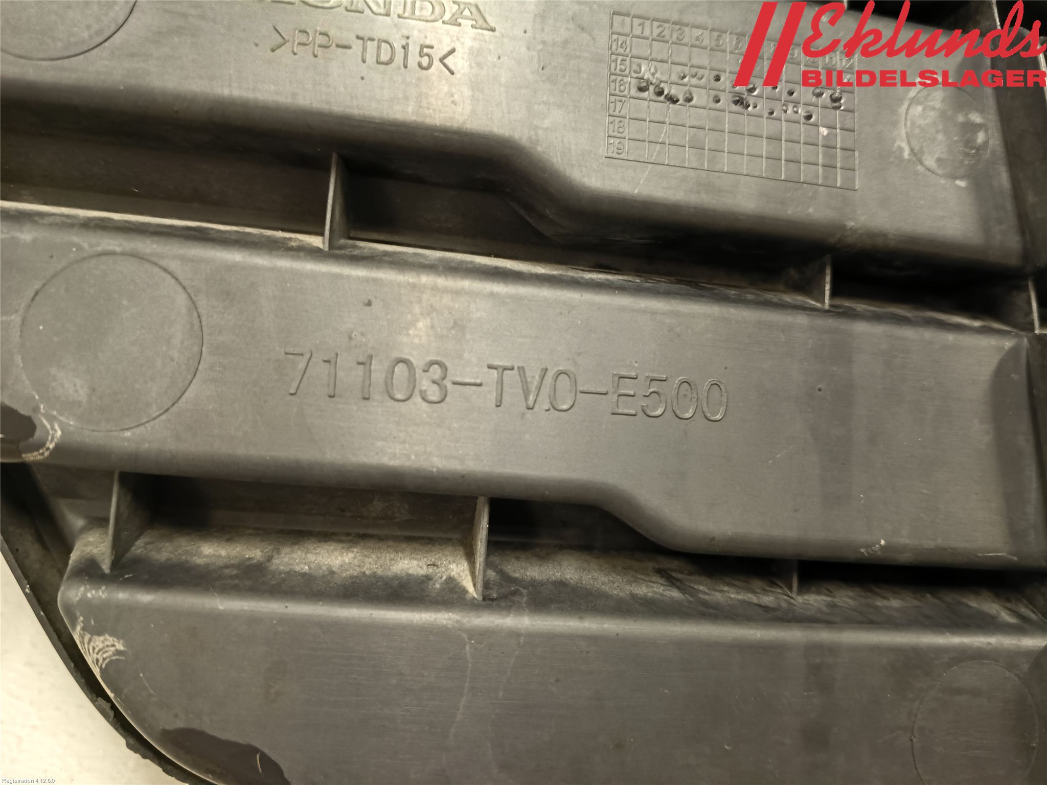 Honda CIVIC 12-16 Stöt Utfyllnad-List-Grill