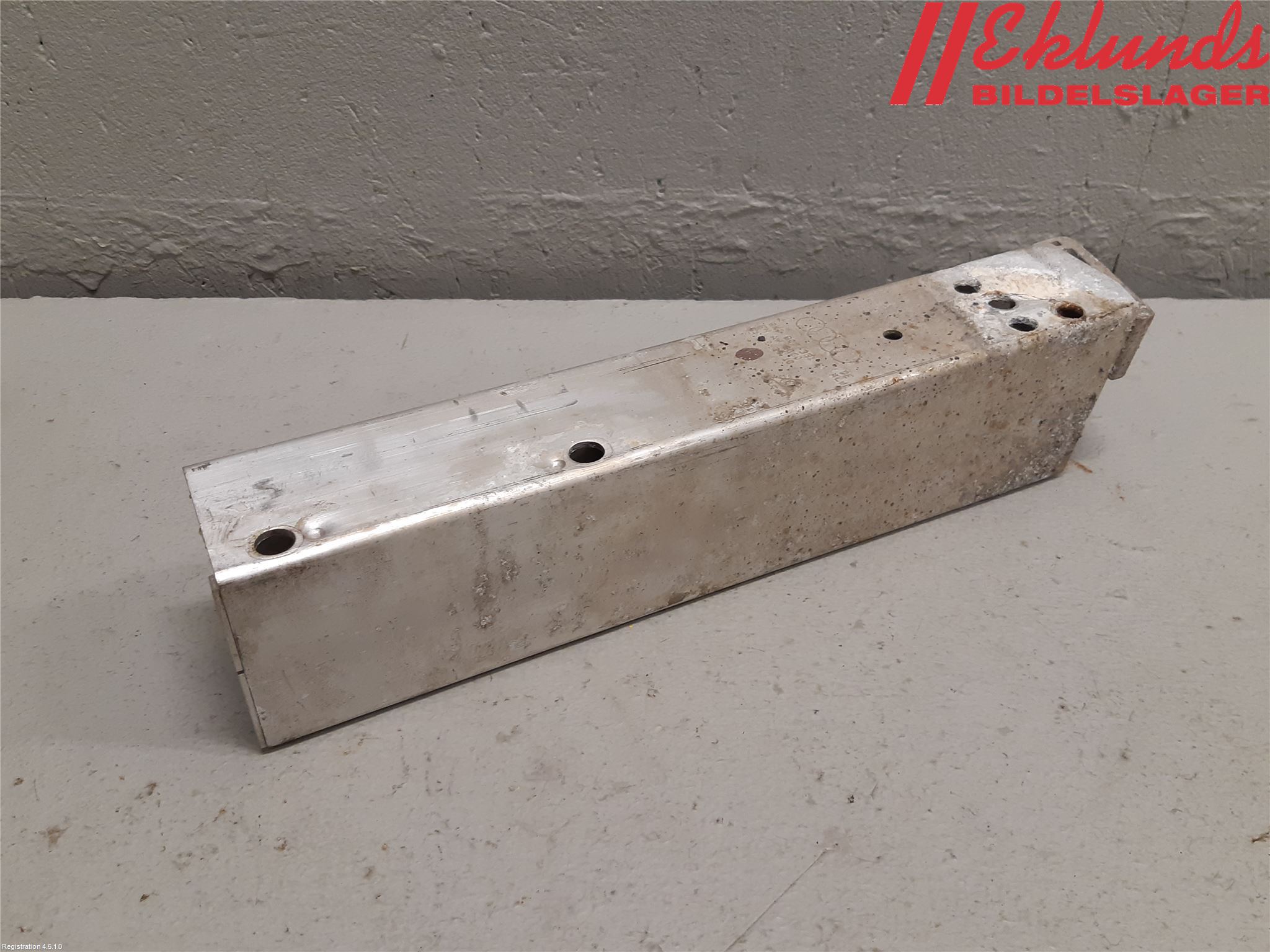 Audi A4/S4 08-11 Stötfångarbärjärn Bak