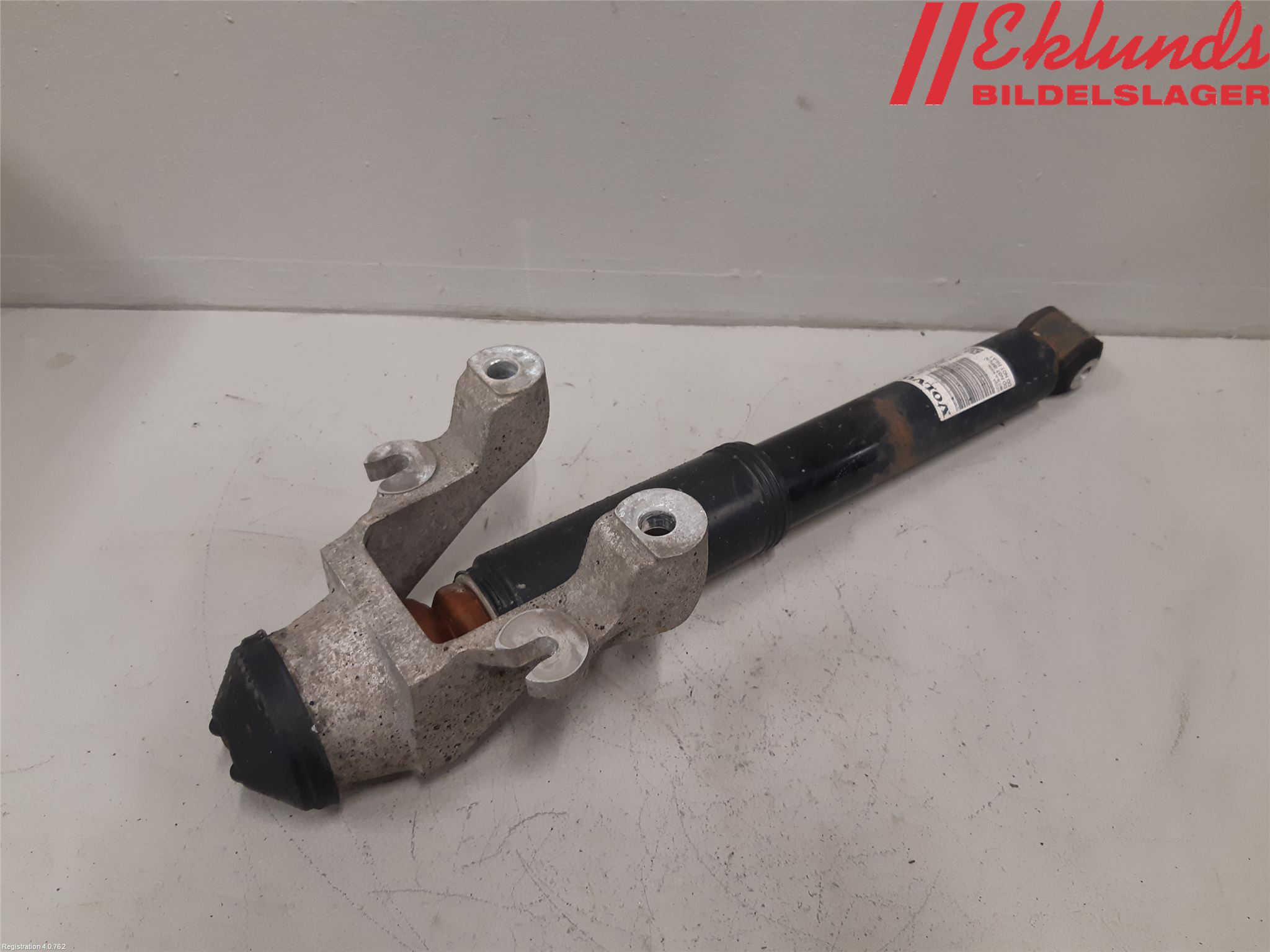 Volvo V90 17->> Stötdämpare Bak