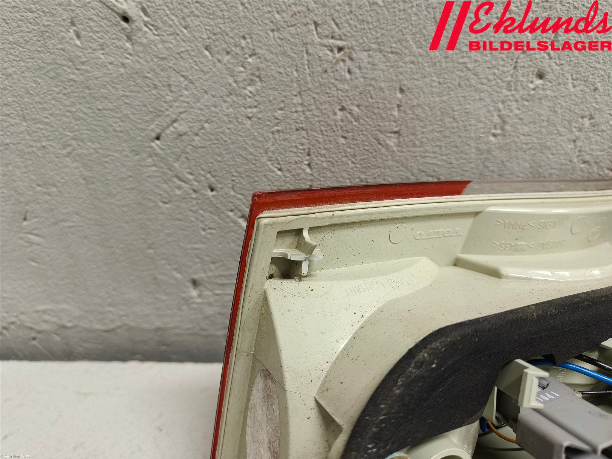 Volvo V70 08-13 Bakljus Lucka Hö