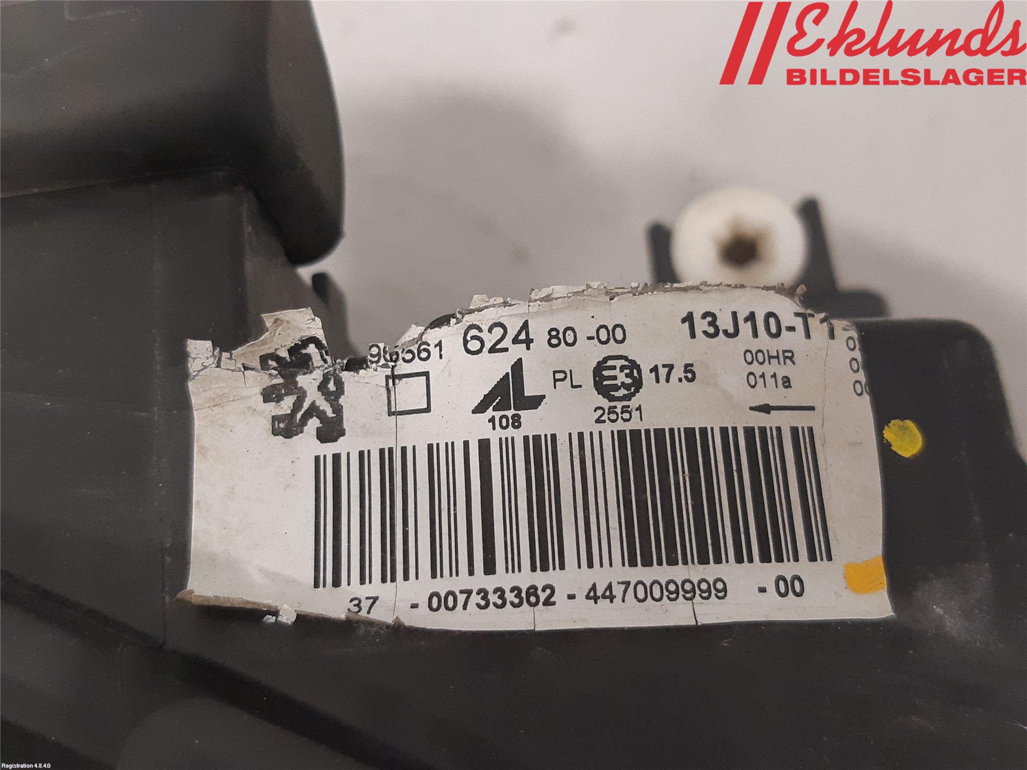 Peugeot 308 08-13 Strålkastare Höger