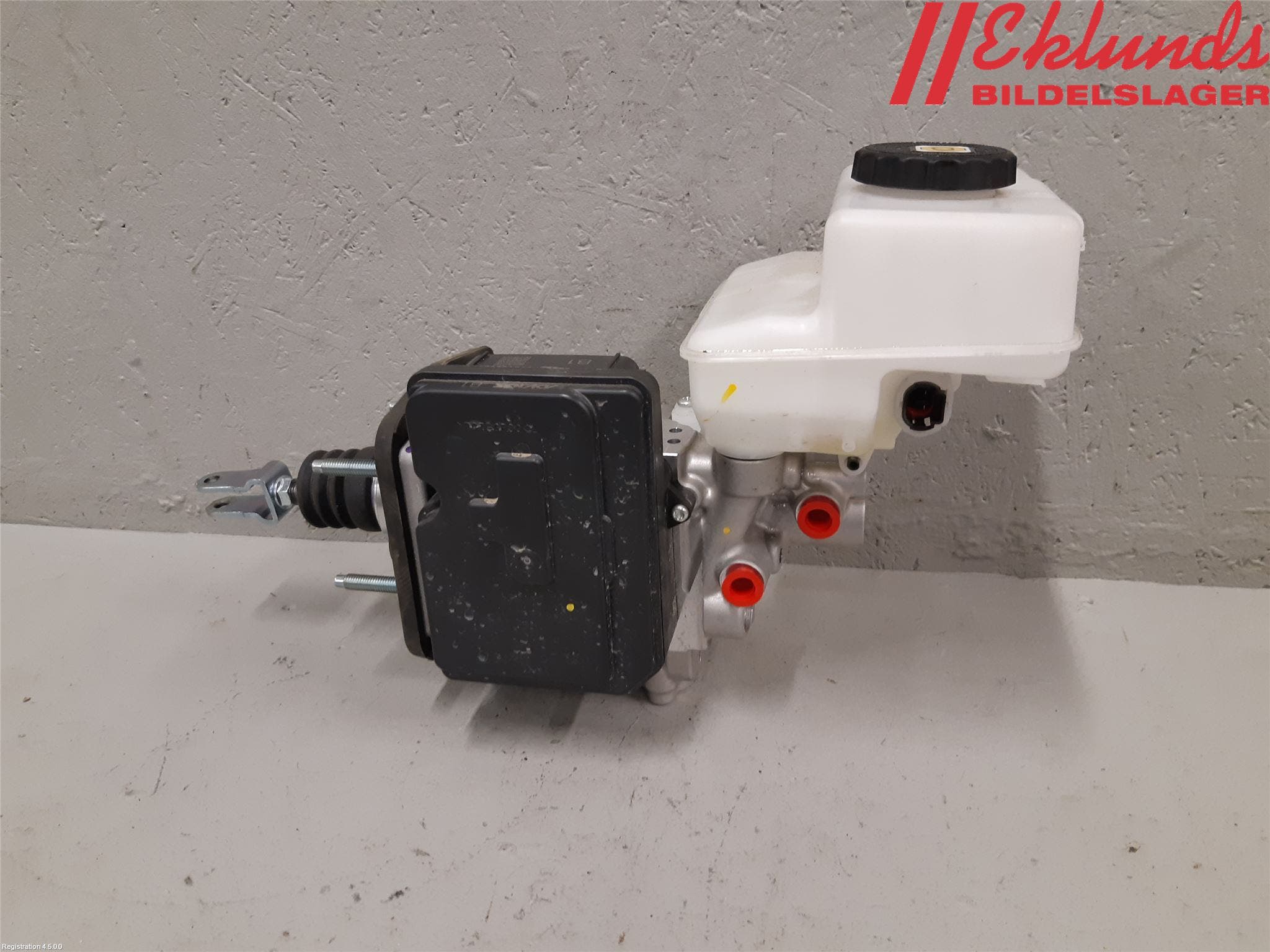 Toyota bZ4X EA10 22- Bromsservo