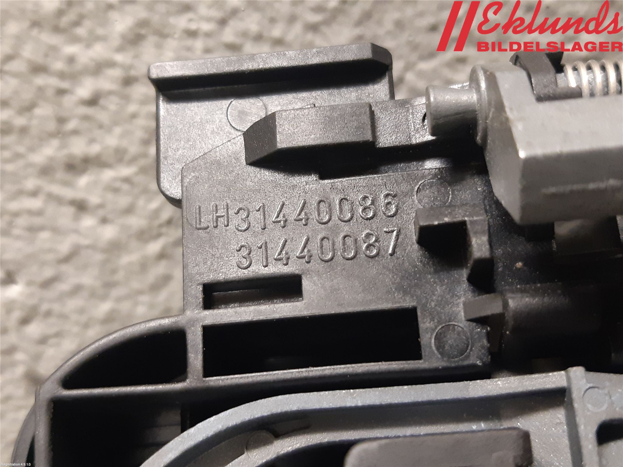 Volvo V40 12-19 Dörrhandtag Yttre Vä