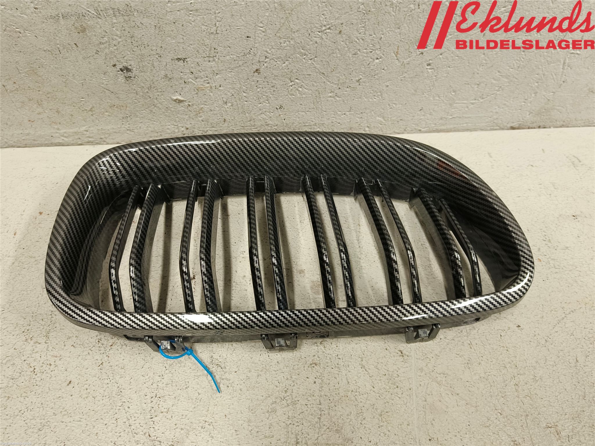 BMW 5 F10/F11/F18 09-17 Grilldel Mitt