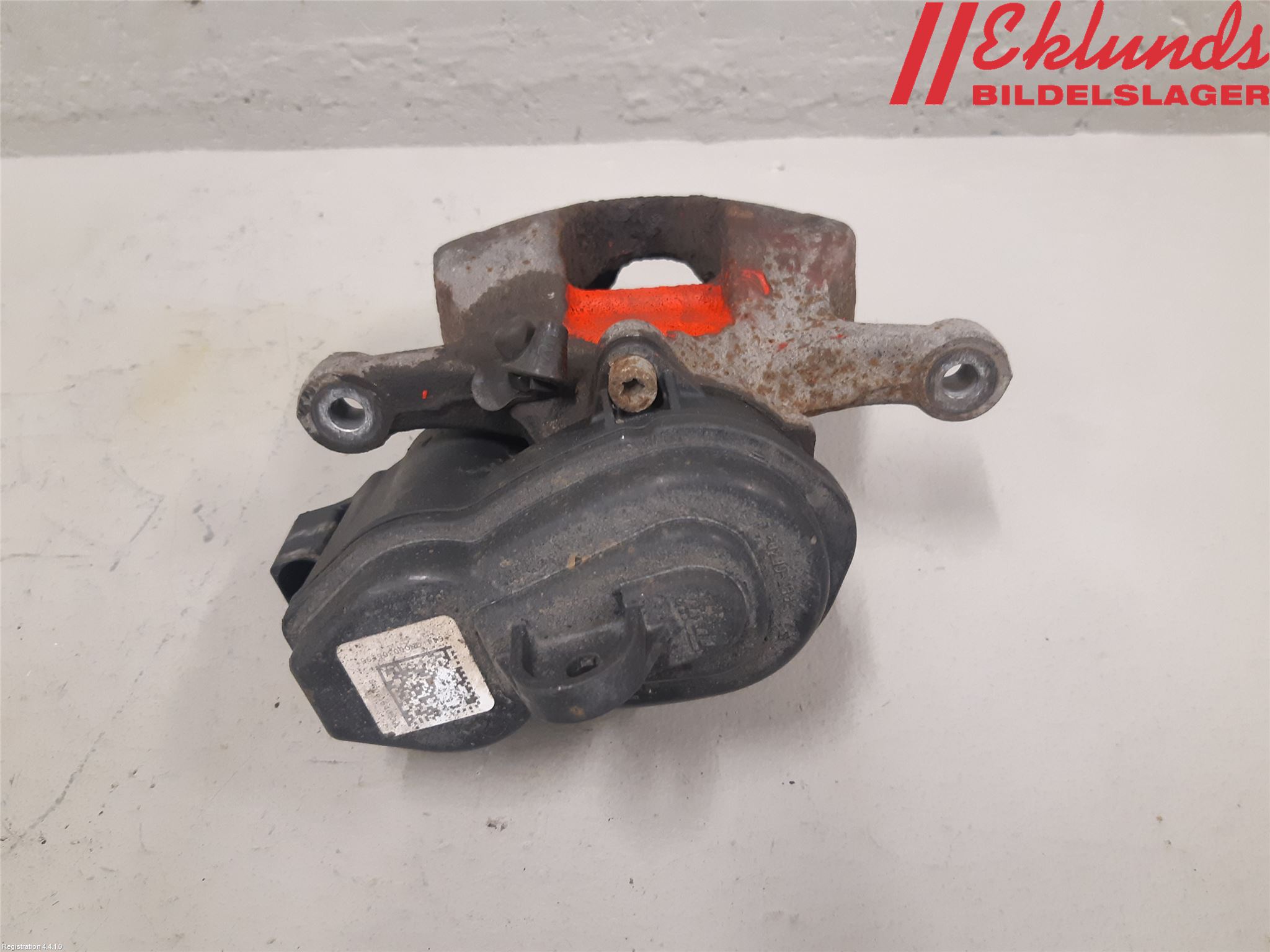 Audi A4/S4 B9 16-19 Bromsok Bak Vänster