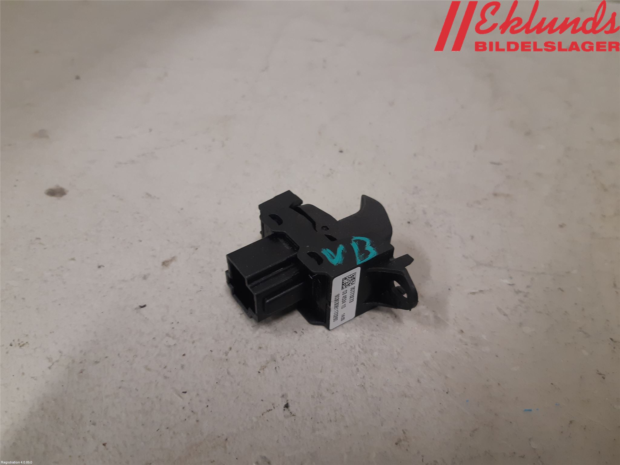 Volvo XC70 08-13 Strömställare Elhiss