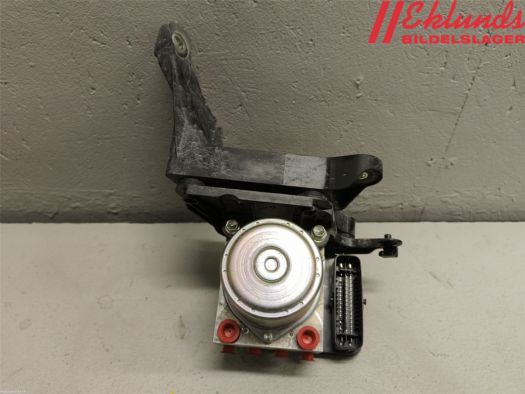 Toyota bZ4X EA10 22- Abs Hydraulaggregat
