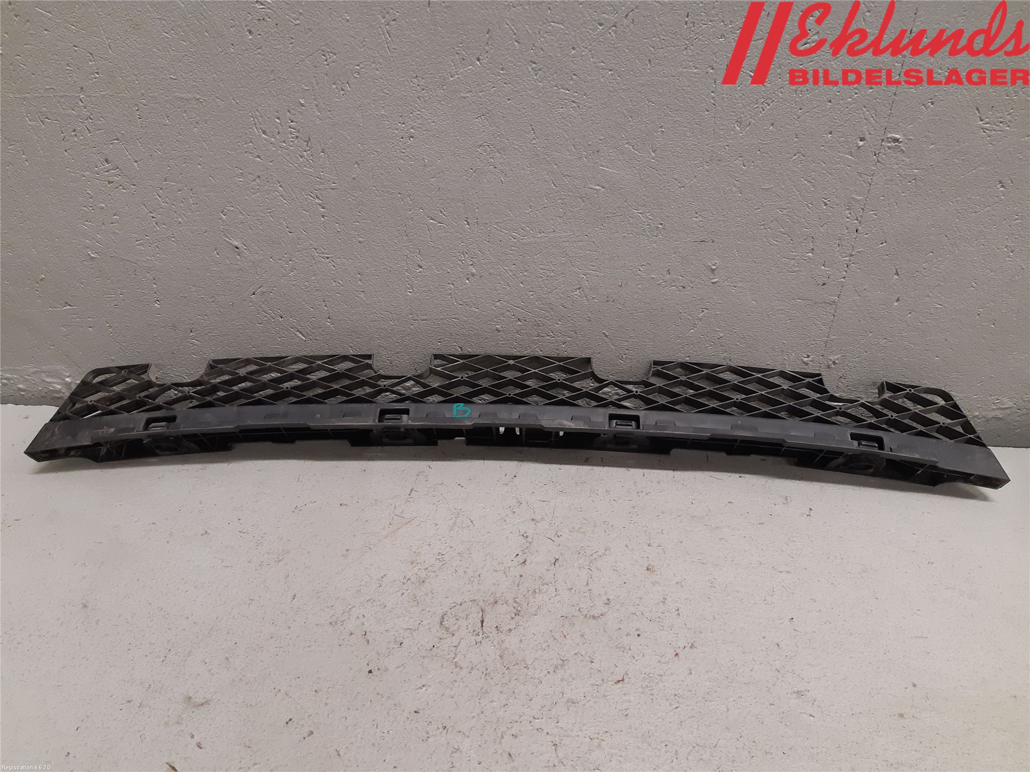 Volkswagen VW PASSAT 11-14 Stötfångare Deformelement Bak