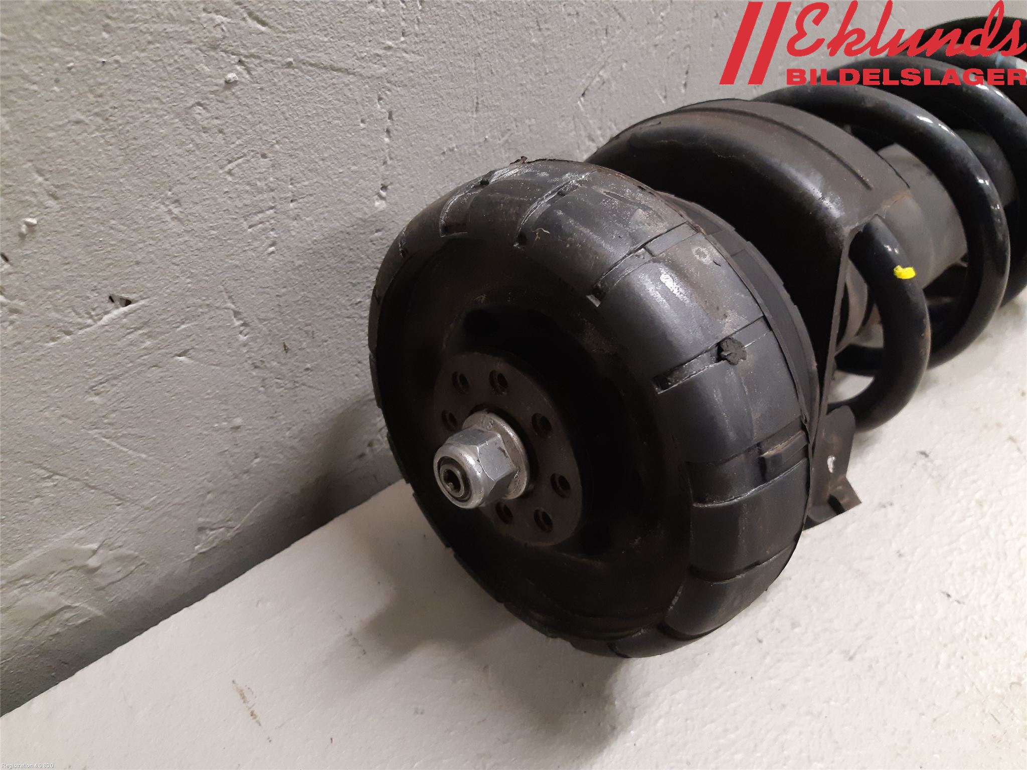 Fiat TALENTO 16- Fjäderben Fram Höger