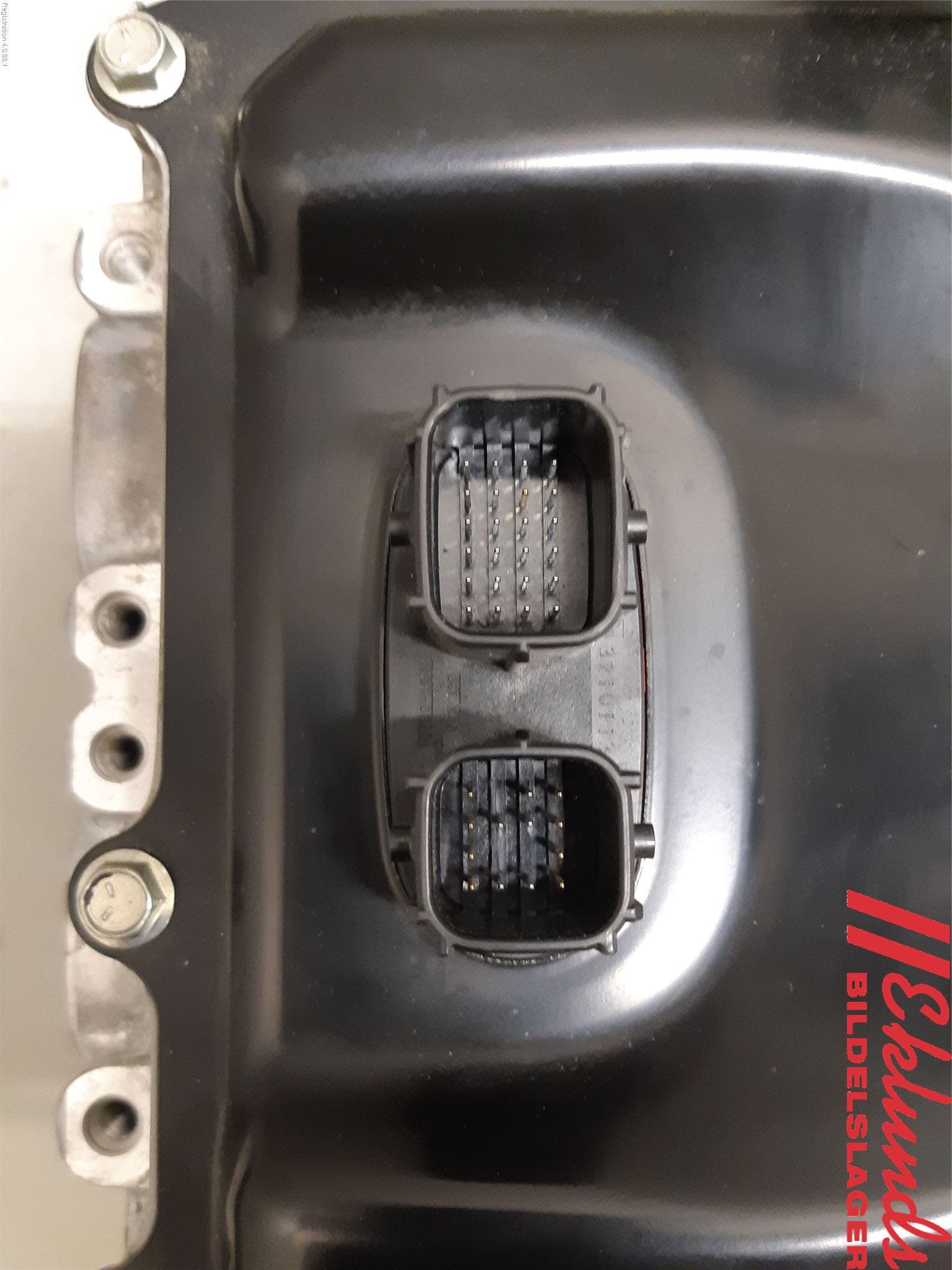 Toyota YARIS XP21 20- Inverter Hybrid