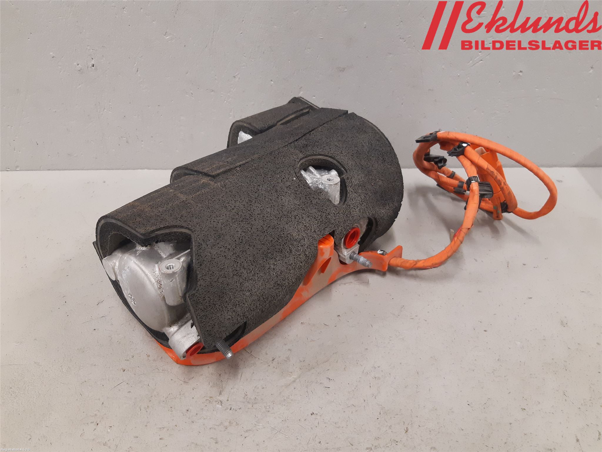 Tesla MODEL Y 21- Ac Kompressor