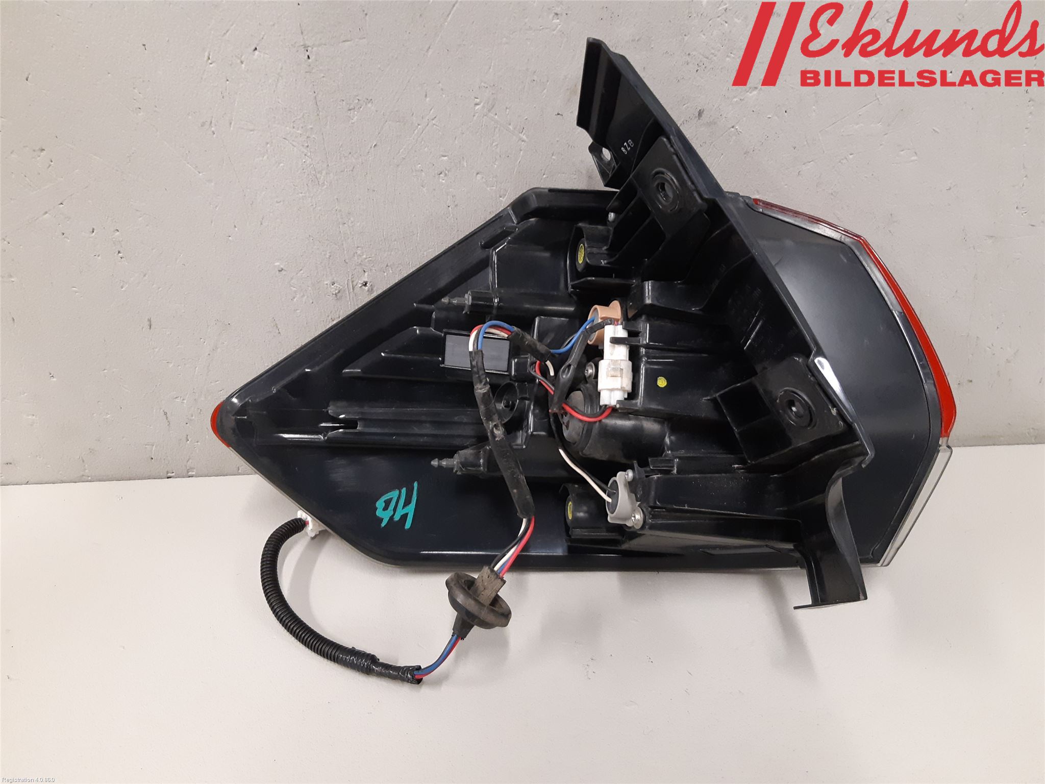 Nissan X-TRAIL 14-21 Bakljus Höger